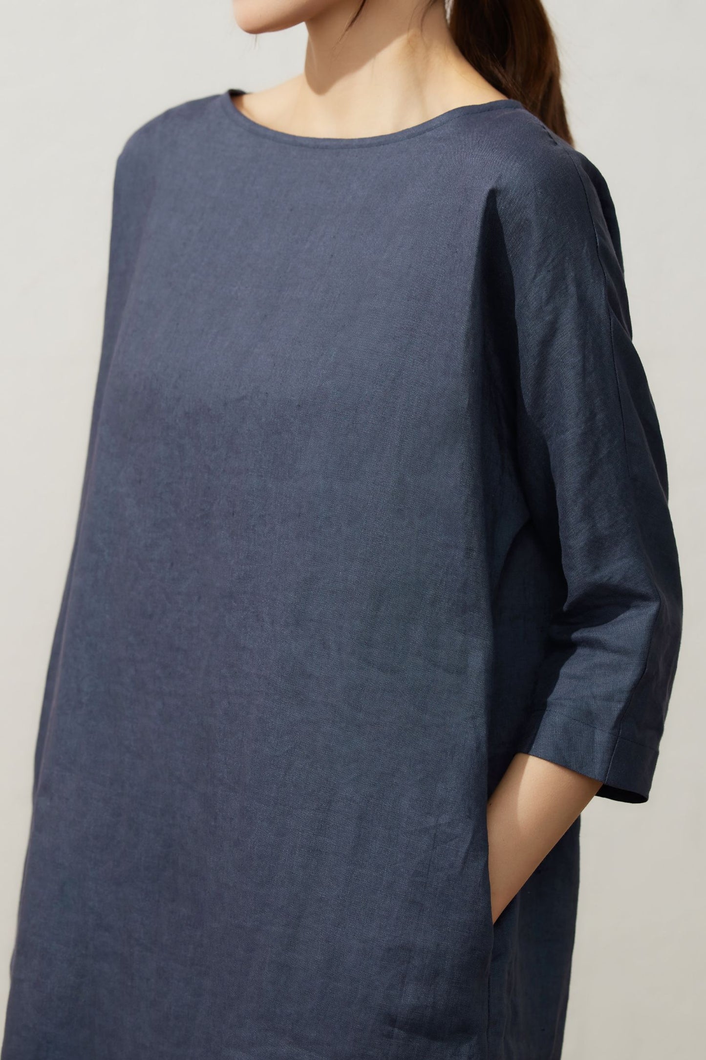 Elegant Navy Blue Linen Dress C3927