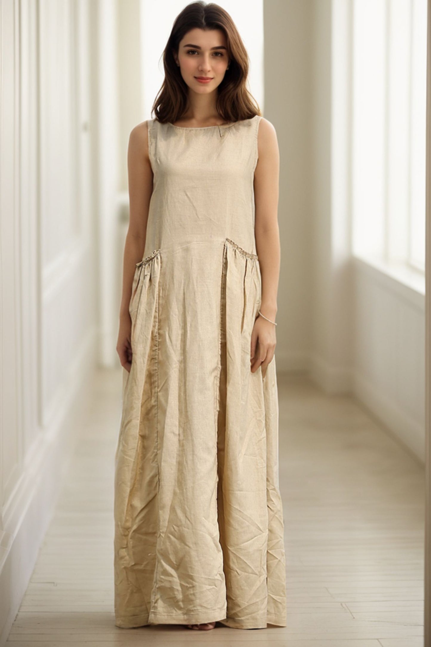 Beige Loose-Fitting Sleeveless Summer dress C259
