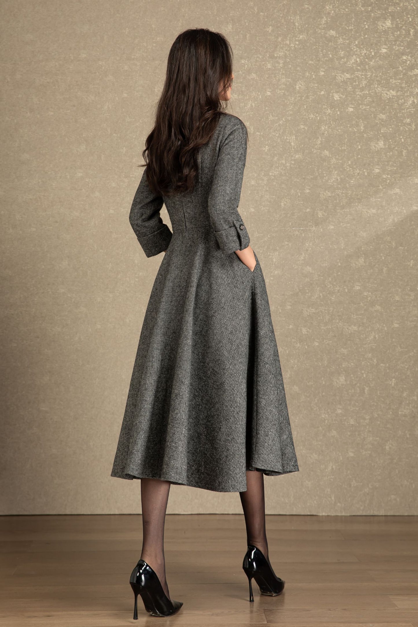 Gray midi fit and flare wool dress C4495