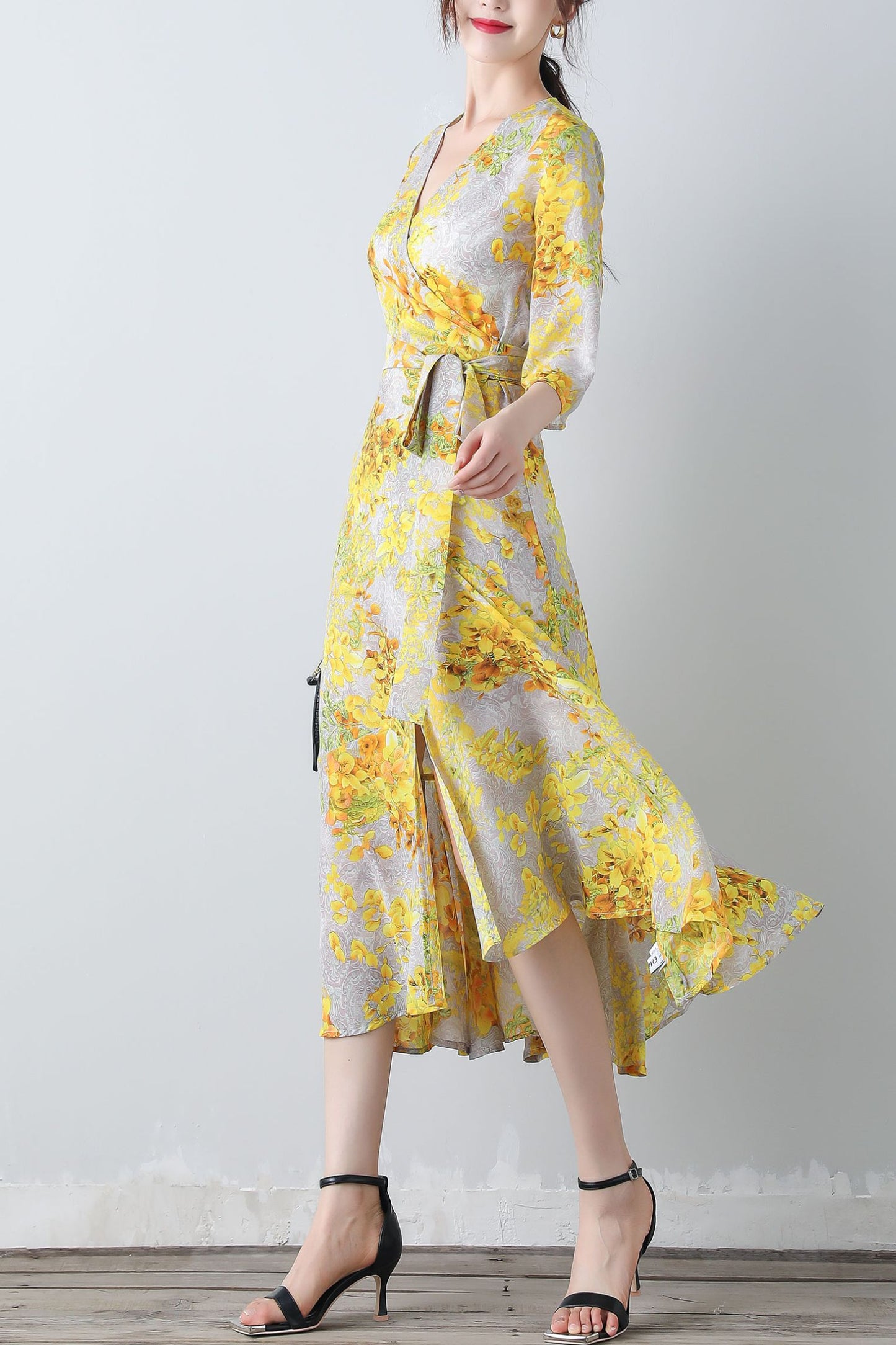 Yellow floral V-neck romantic dress C3453