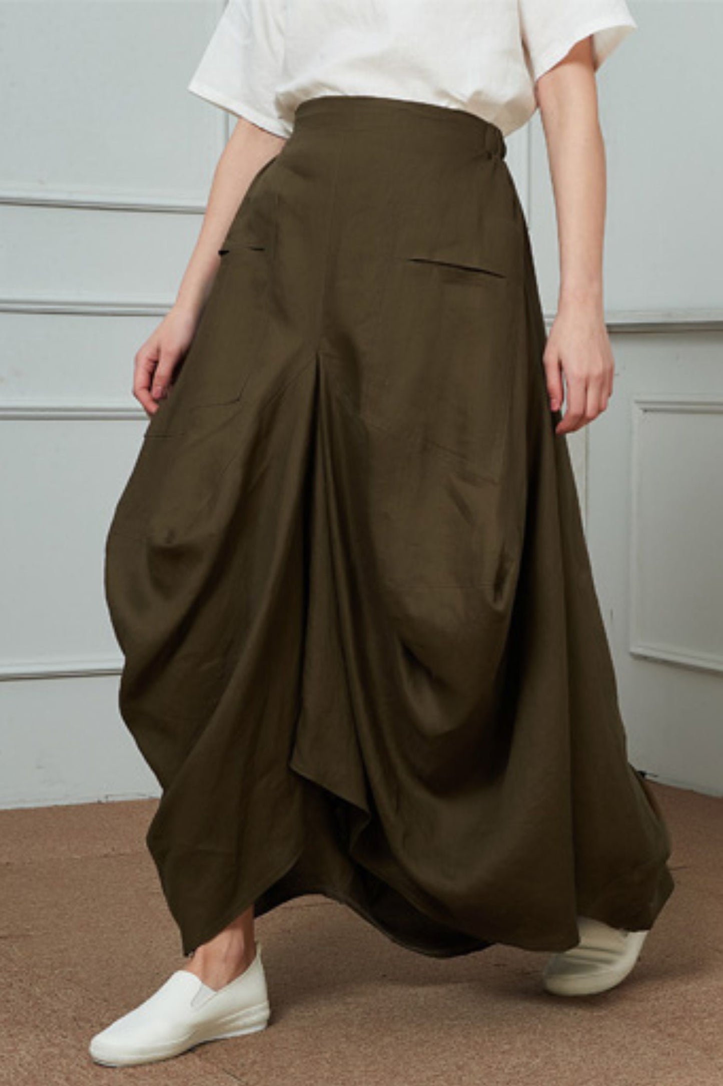 Linen Irregular Fold Loose Plus Size Skirt C1463