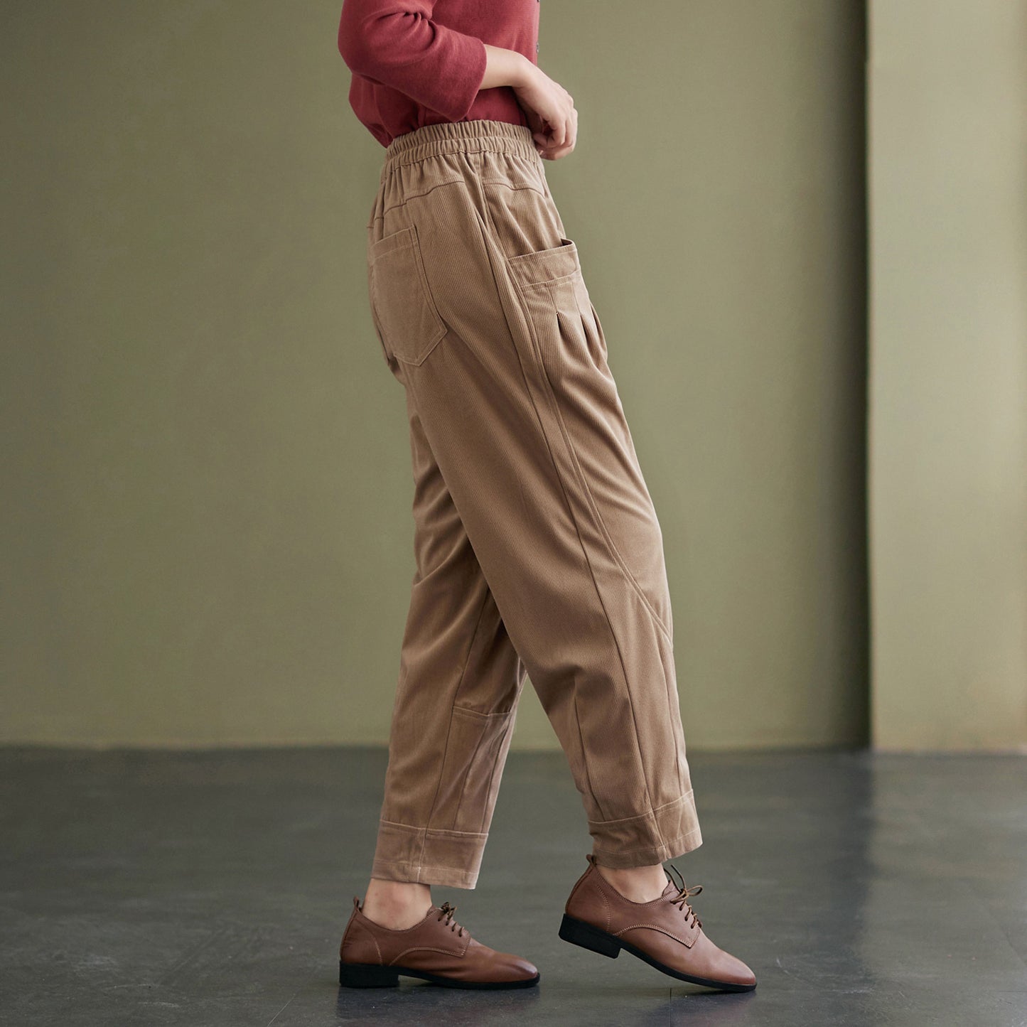 Autumn winter Loose fit Elastic High waist Khaki Corduroy Pants C2433