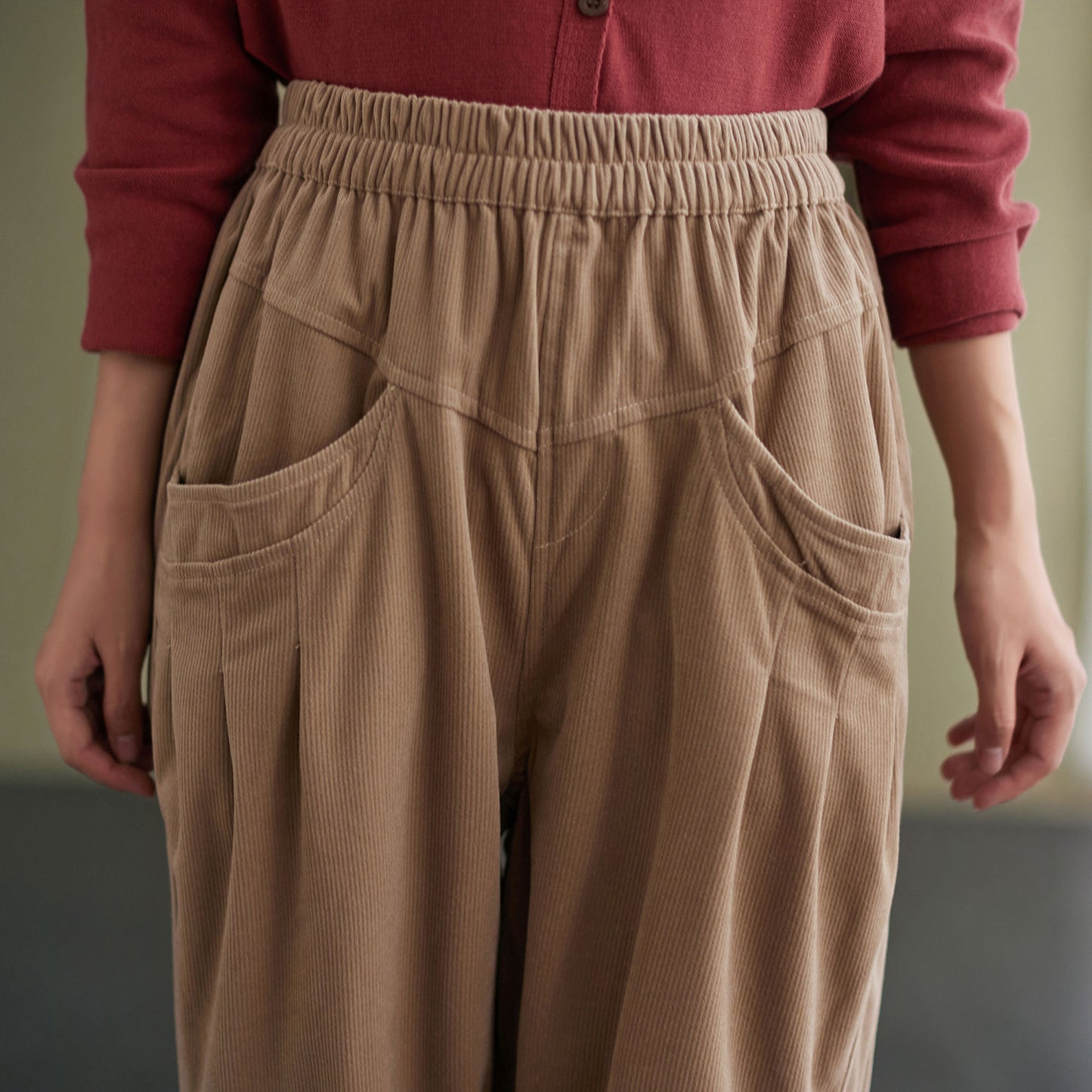 Autumn winter Loose fit Elastic High waist Khaki Corduroy Pants C2433
