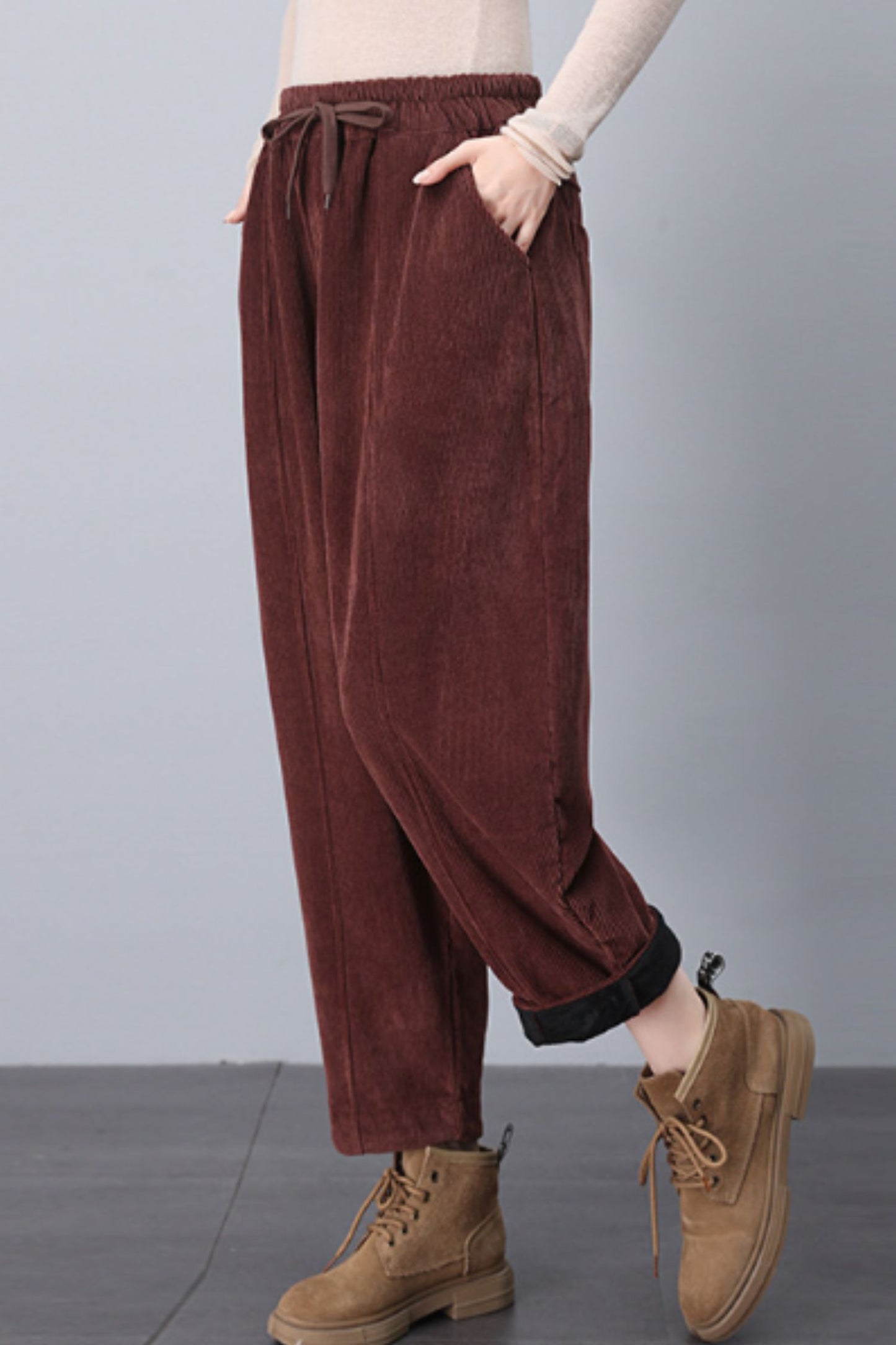 Elastic waist loose fitting corduroy pants C5127