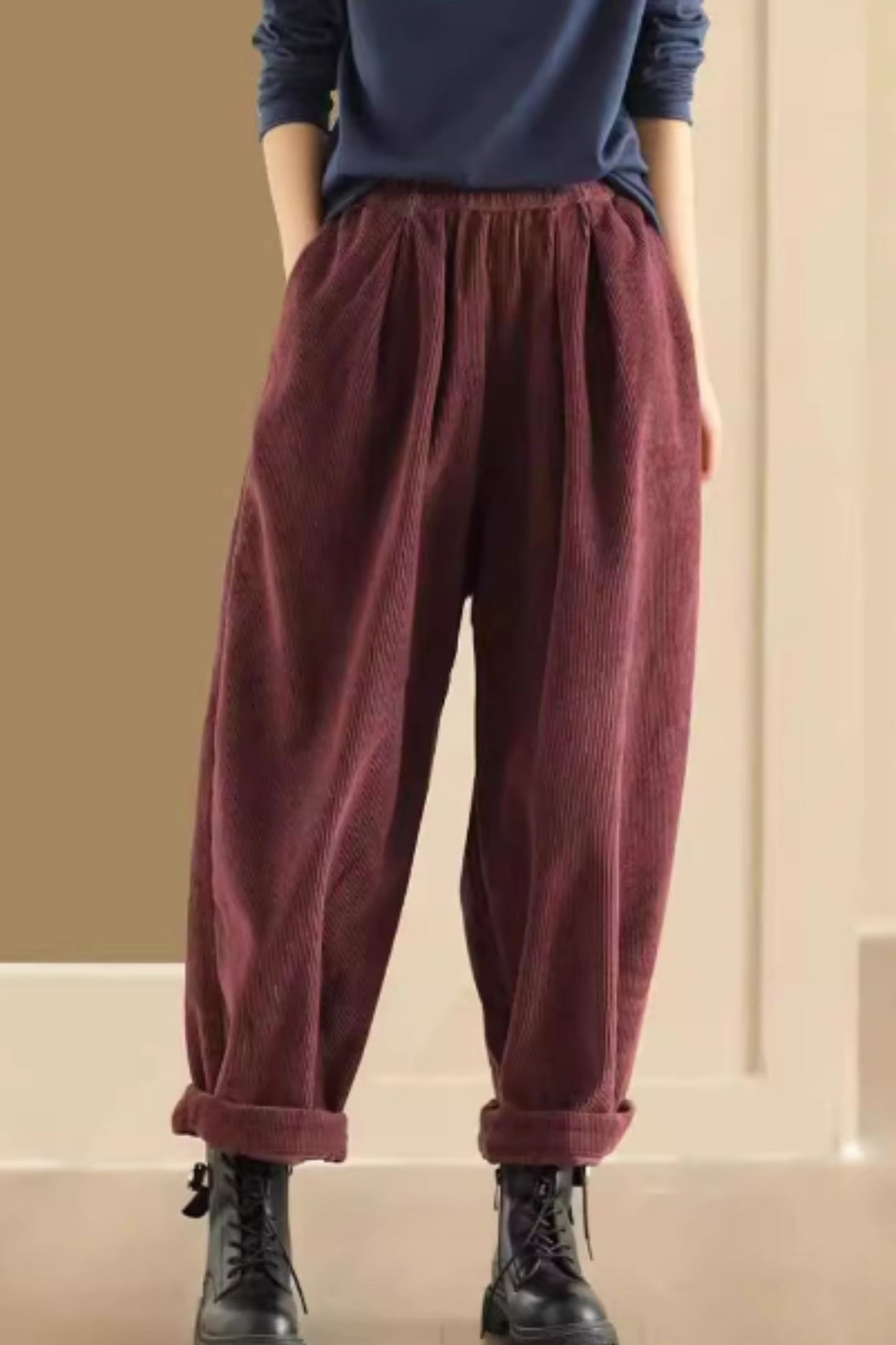 Elastic waist loose fitting corduroy pants C5125