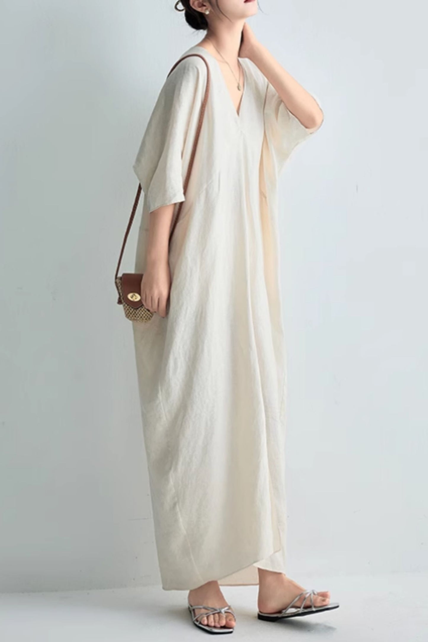 Loose fitting summer long linen dress C5063