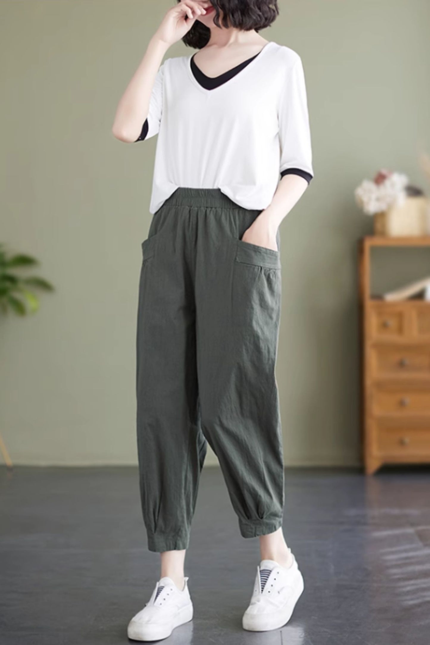 Loose fitting linen pants with pockets C4432