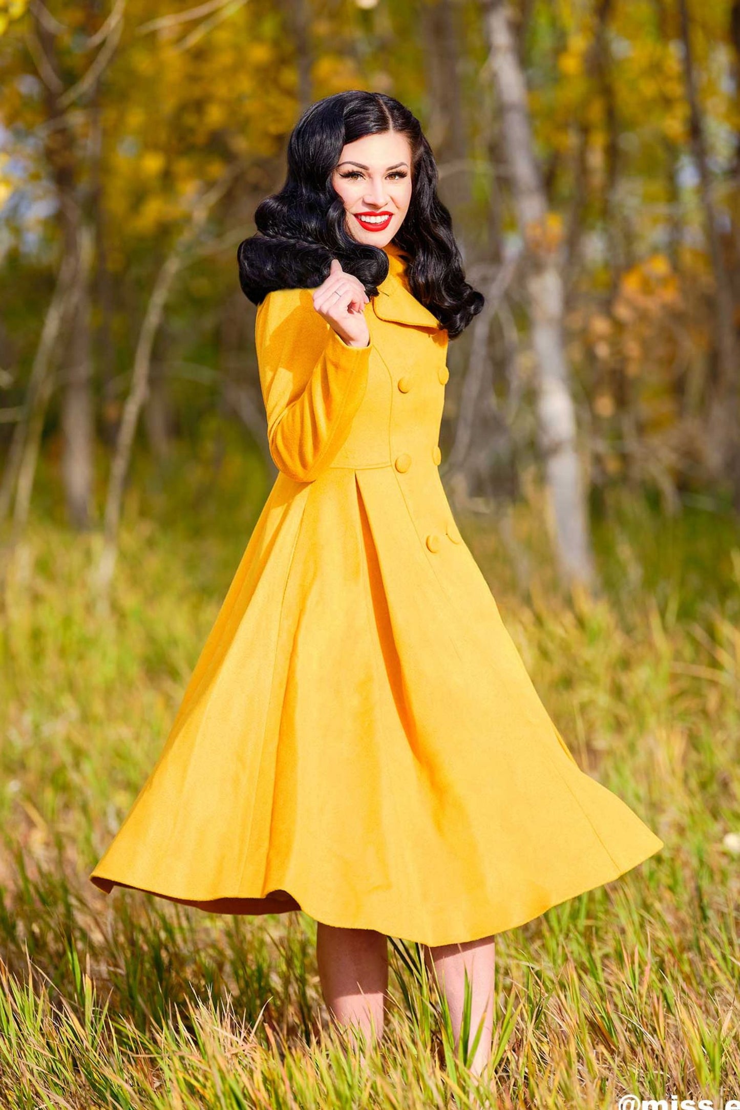 Double breasted fit and flare yellow wool coat C1768