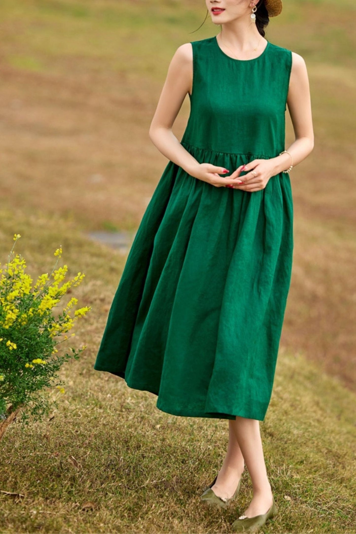 Cotton and linen  green loose sleeveless dress TT0029