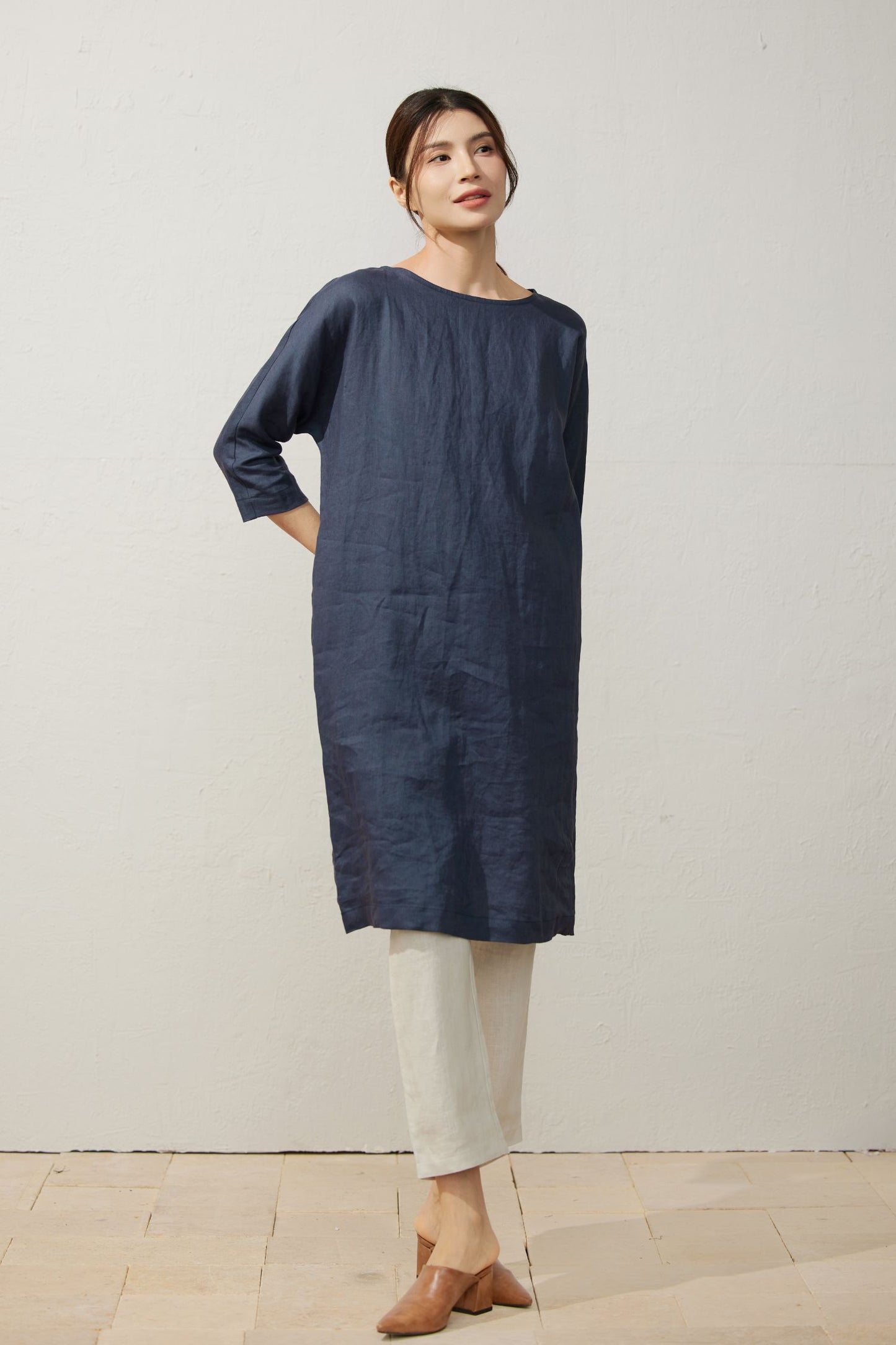 Elegant Navy Blue Linen Dress C3927