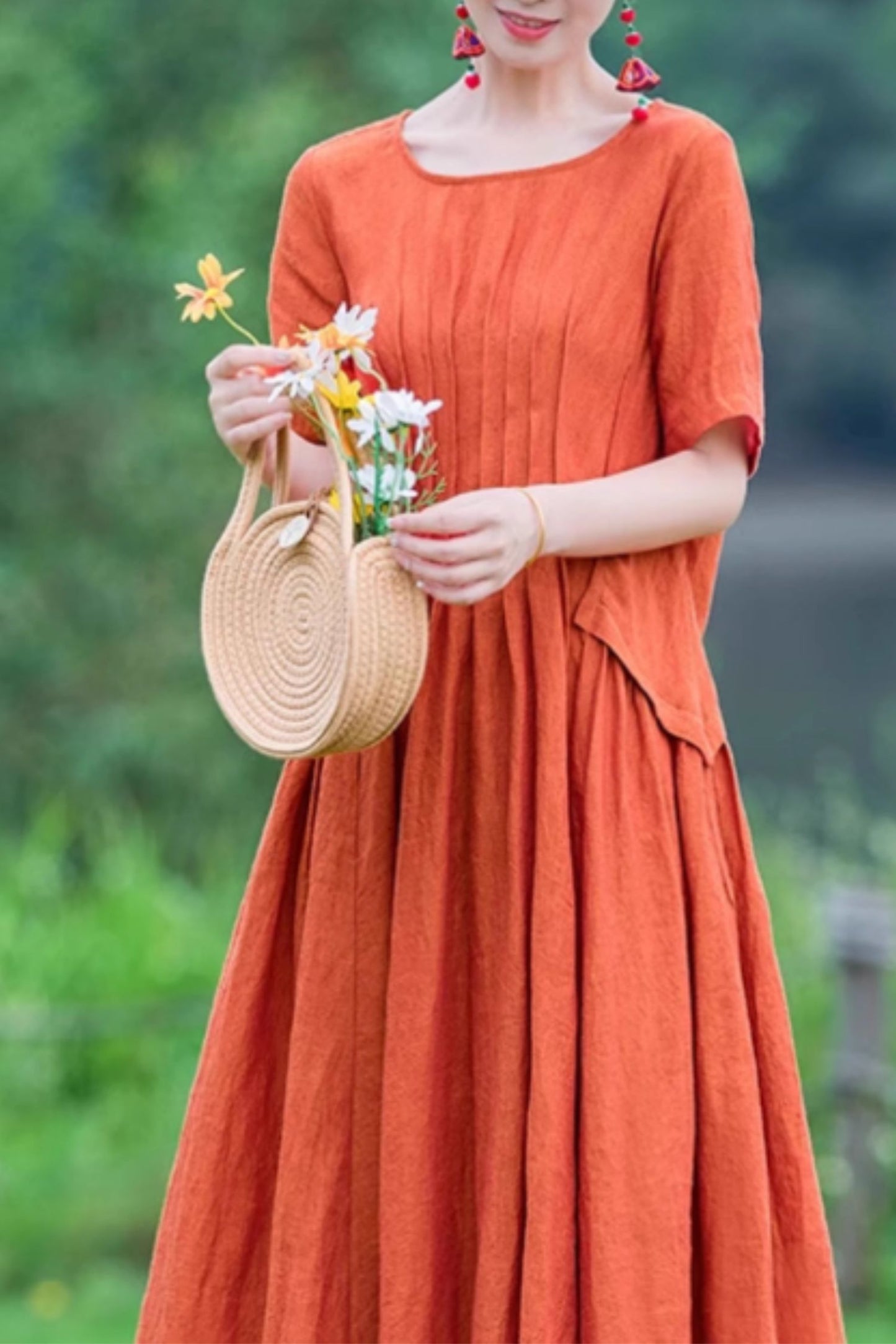 Midi length linen dress with pleating details C5060