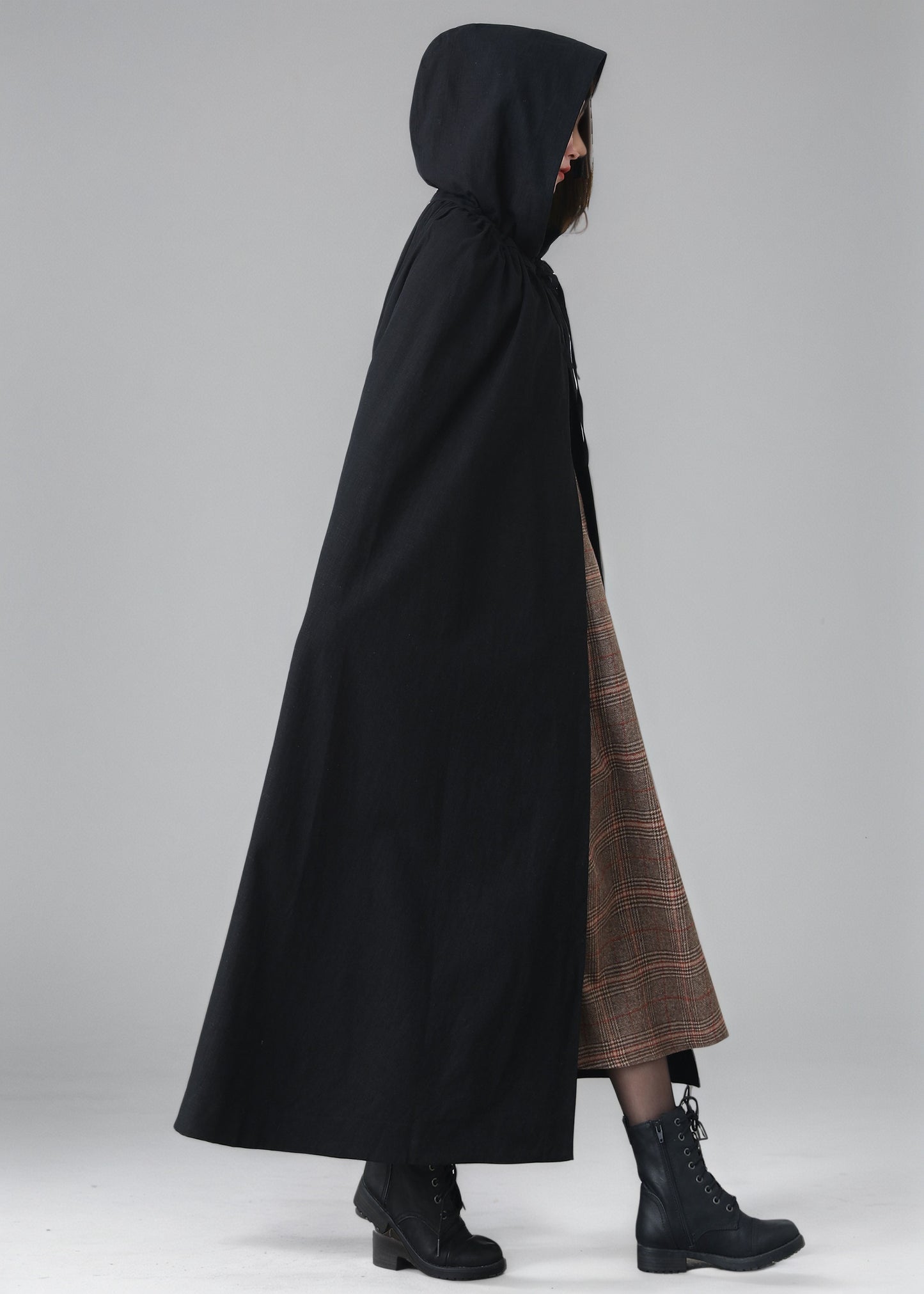 Black Medieval Hooded Linen Cape Cloak C5149