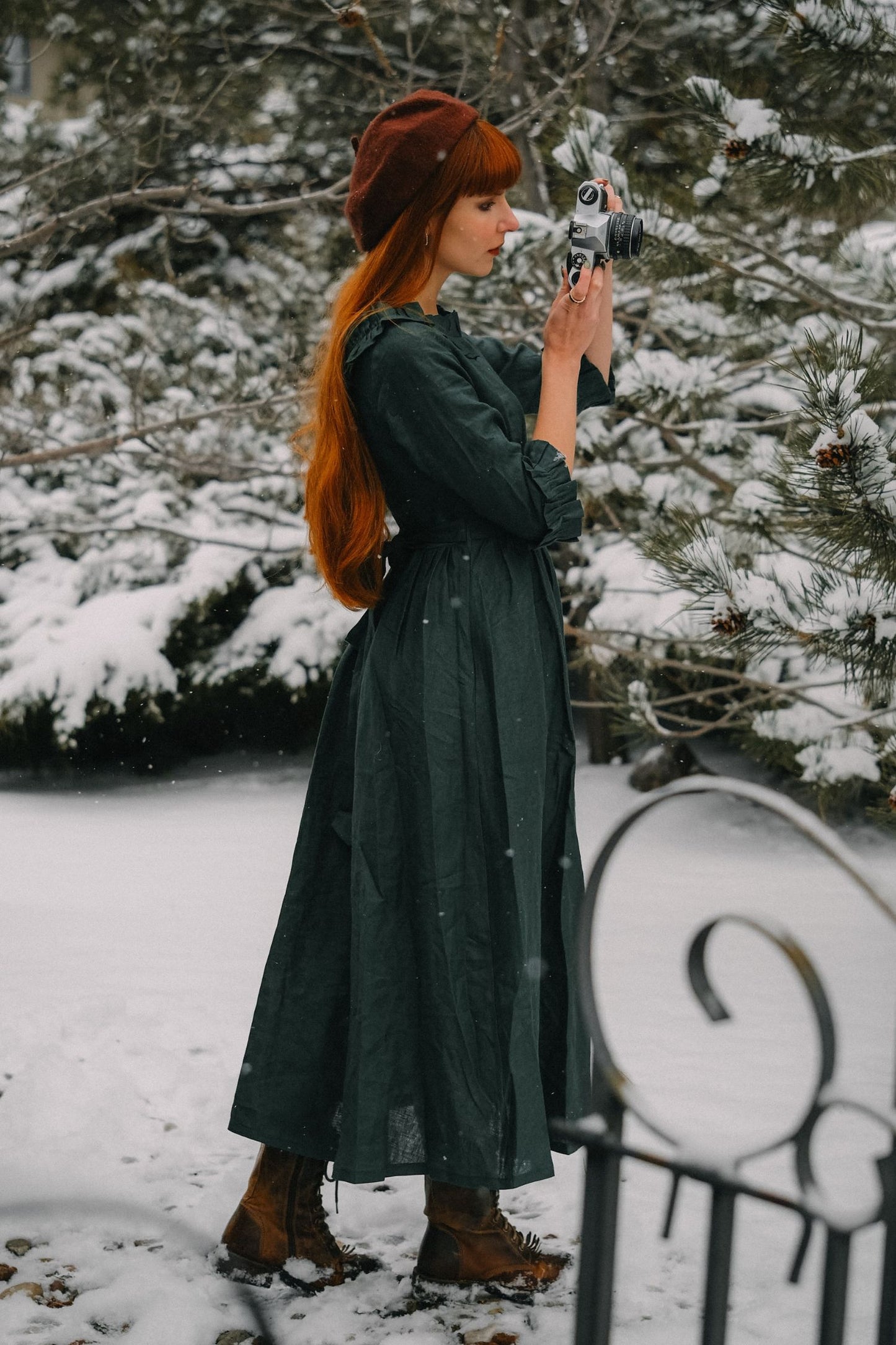 Green Linen maxi dress with ruffle c4164