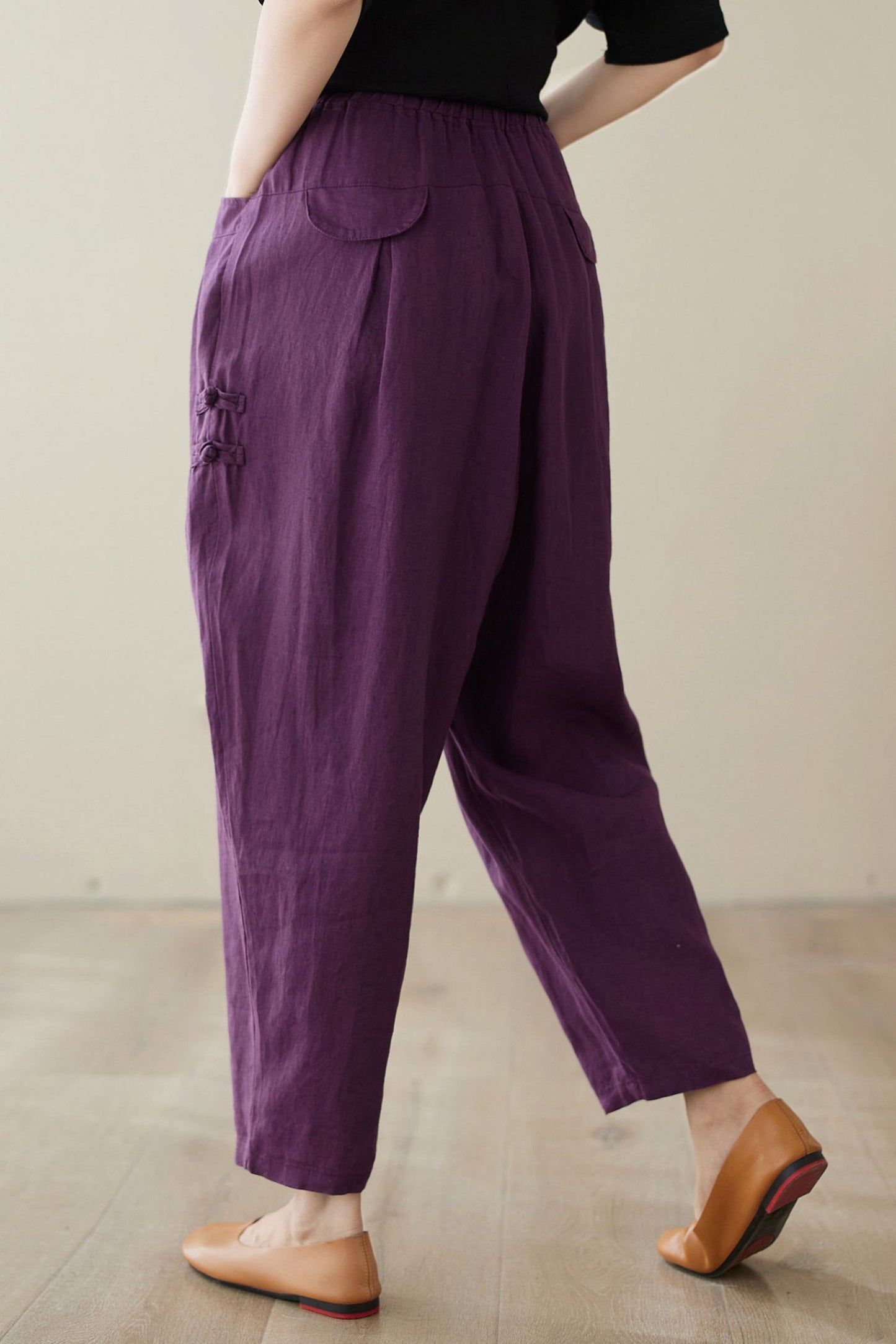 Loose fit pants with pockets C3967