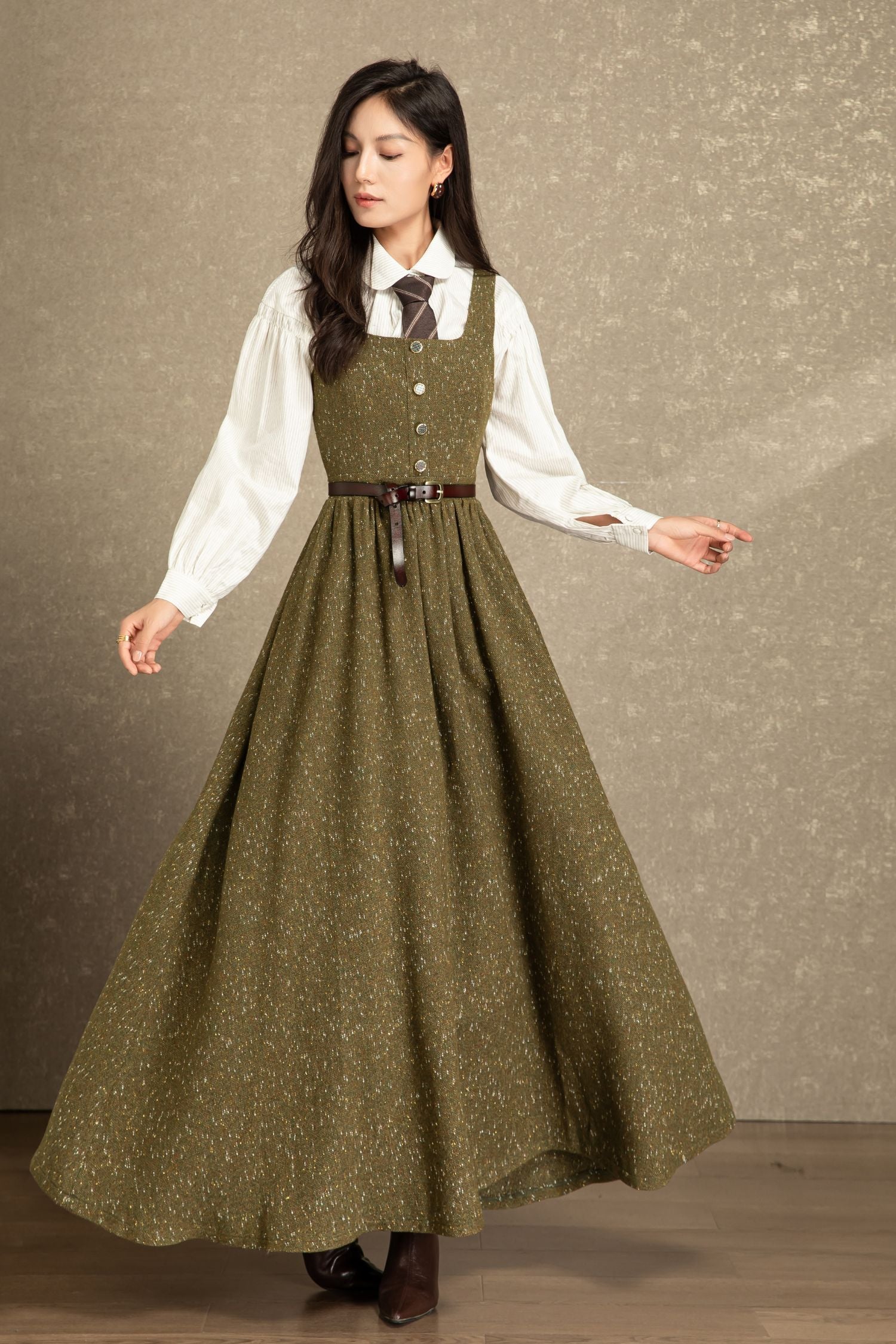 Fit and flare long sleeveless wool dress C4484 YLISTYLE Fit and flare long sleeveless wool dress C4484 YLISTYLE