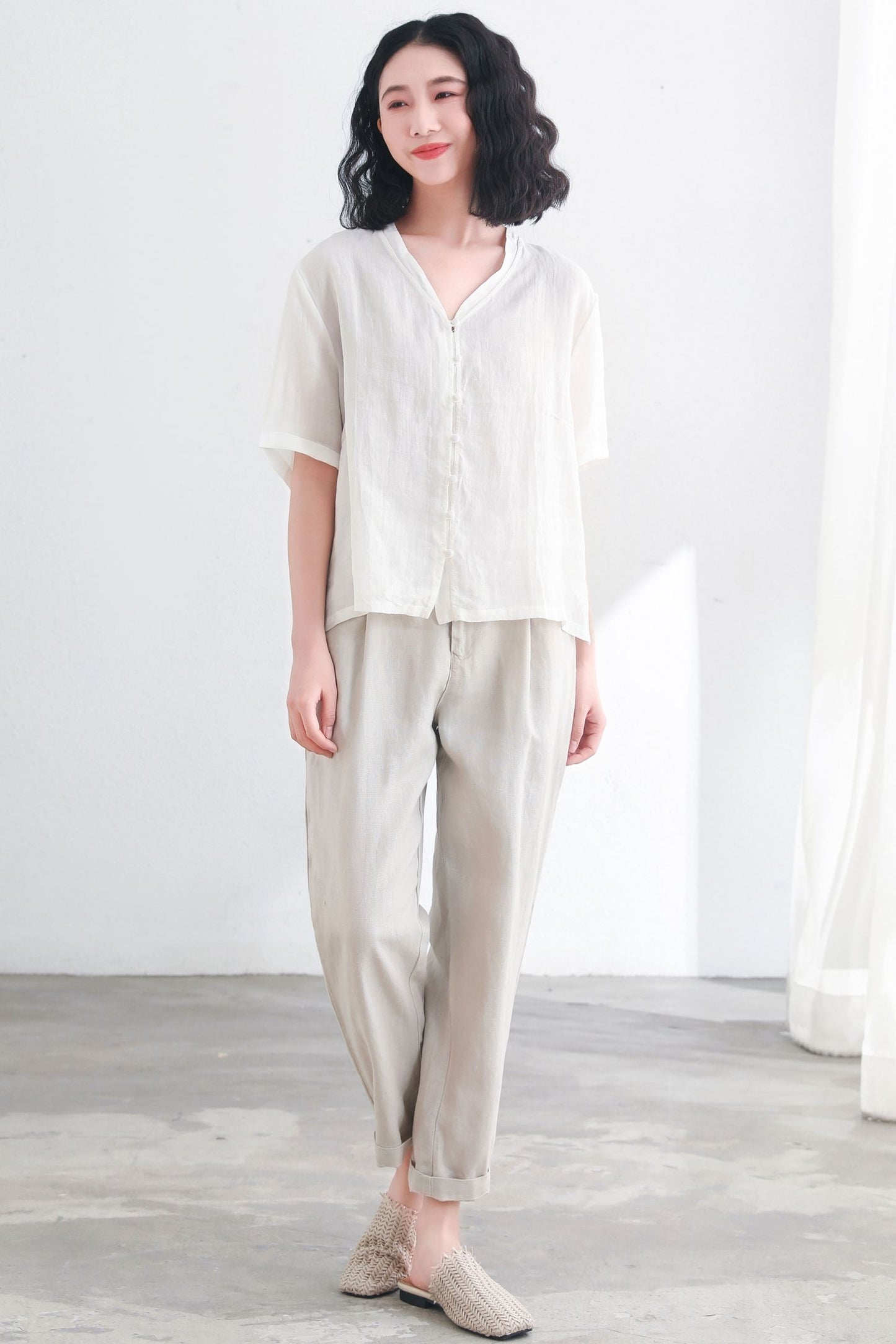 White Linen V-neck Summer Oversized Short Sleeve Casual Blouse C2712
