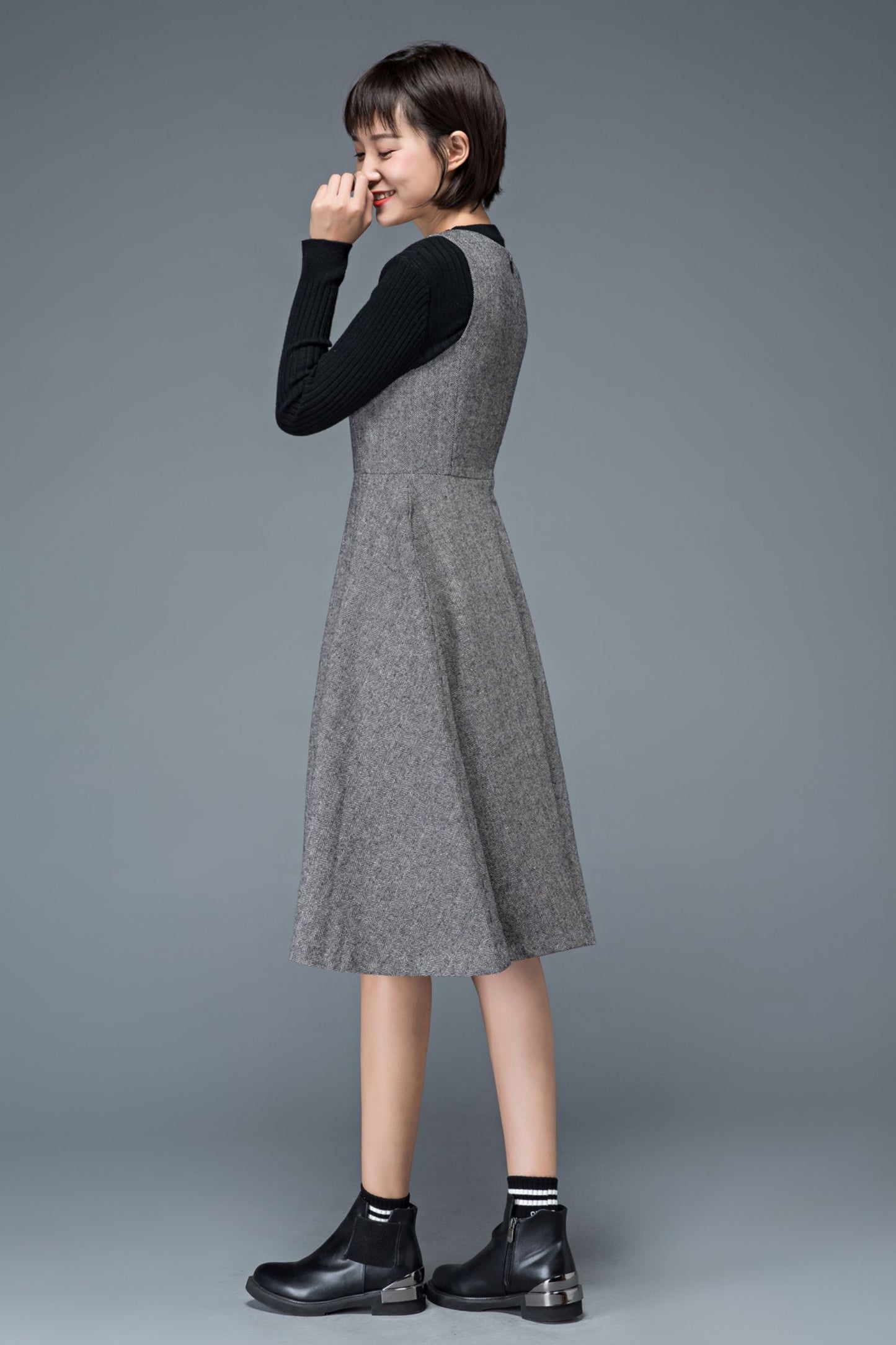 Sleeveless fit and flare winter wool dress C1191