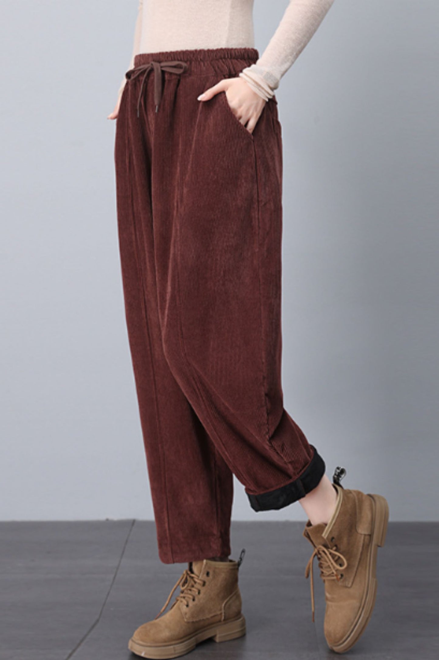 Elastic waist loose fitting corduroy pants C5127