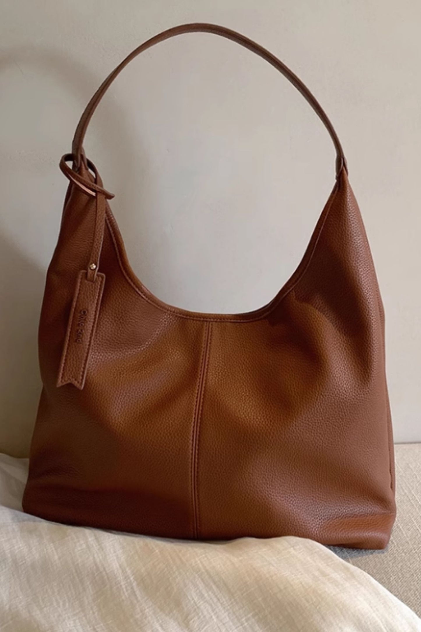 Leather single shoulder bag for women C4757