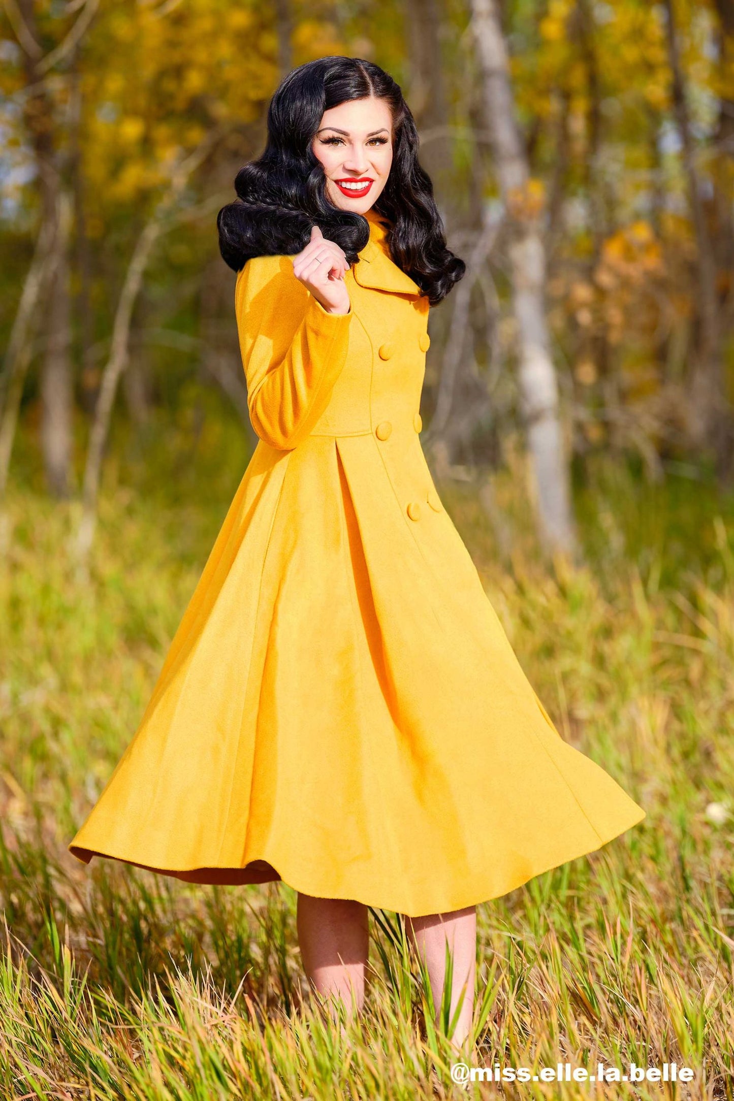 Double breasted fit and flare yellow wool coat C1768