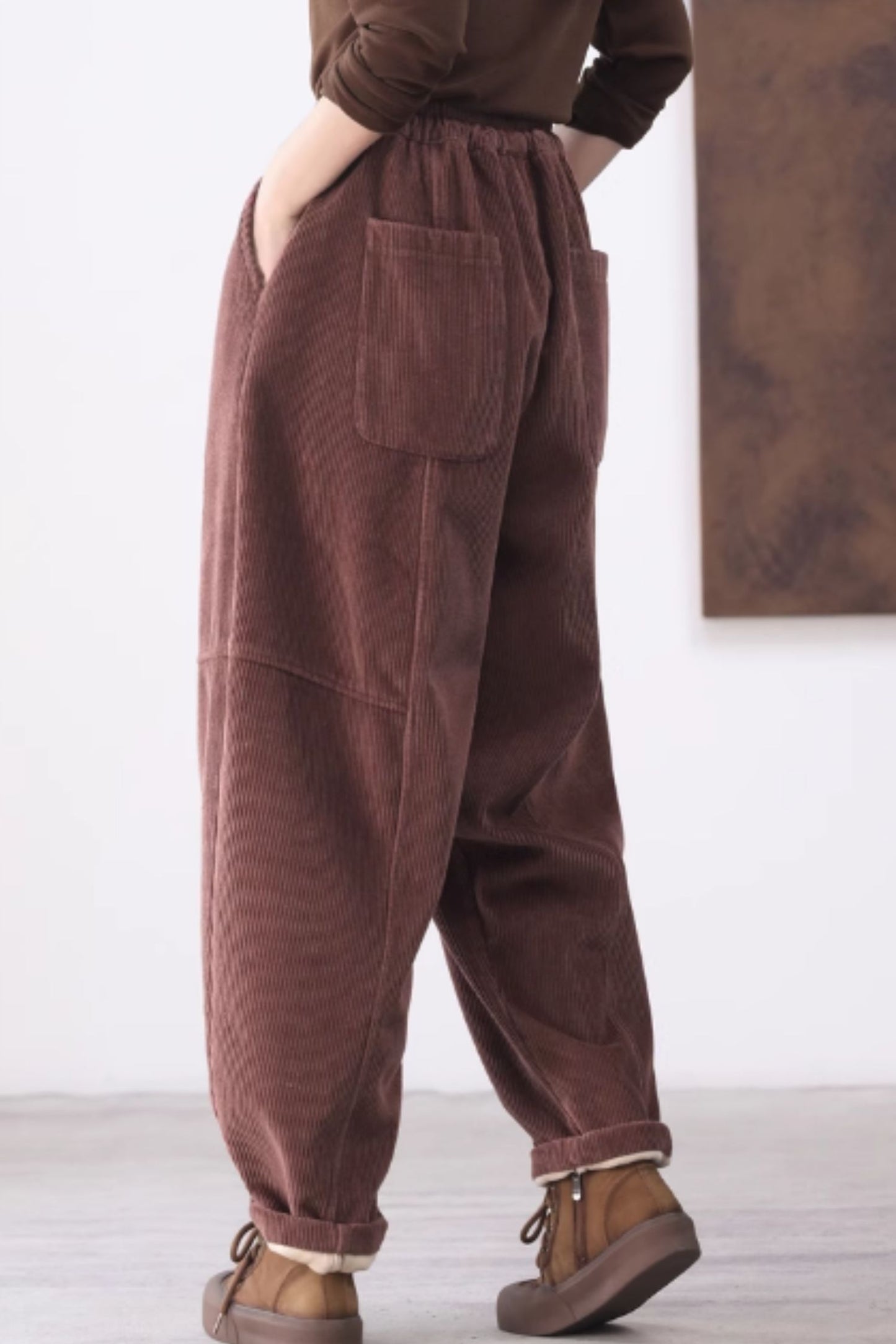 Loose fitting long corduroy pants C5108