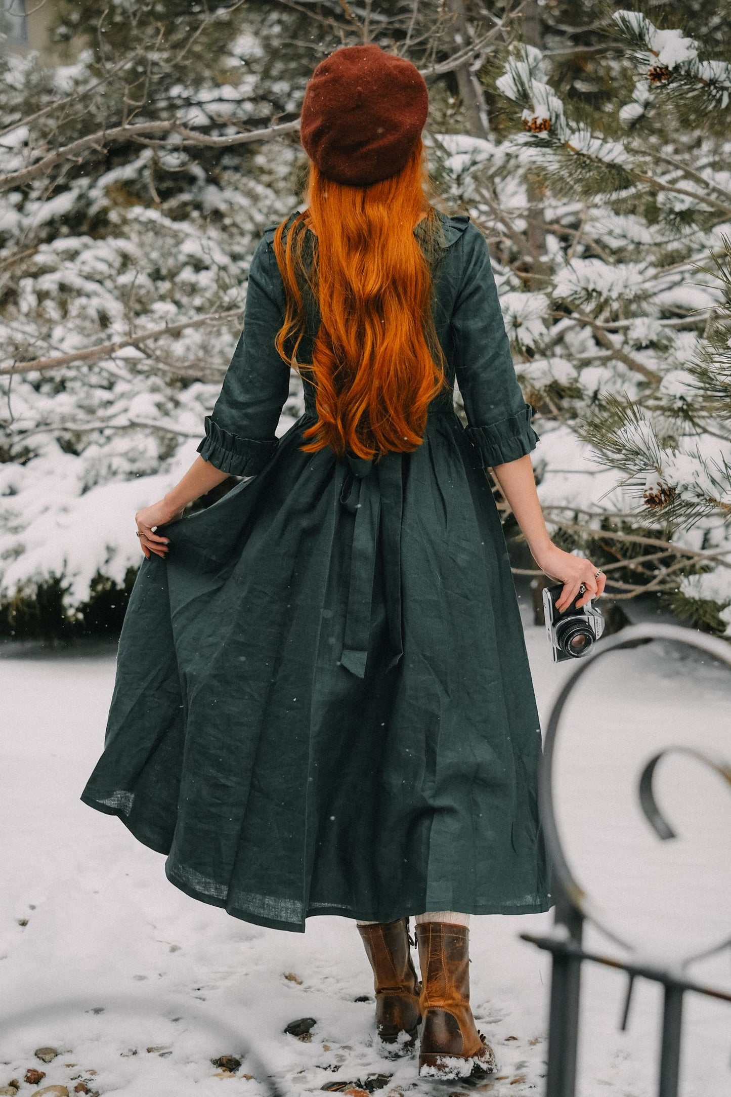 Green Linen maxi dress with ruffle c4164