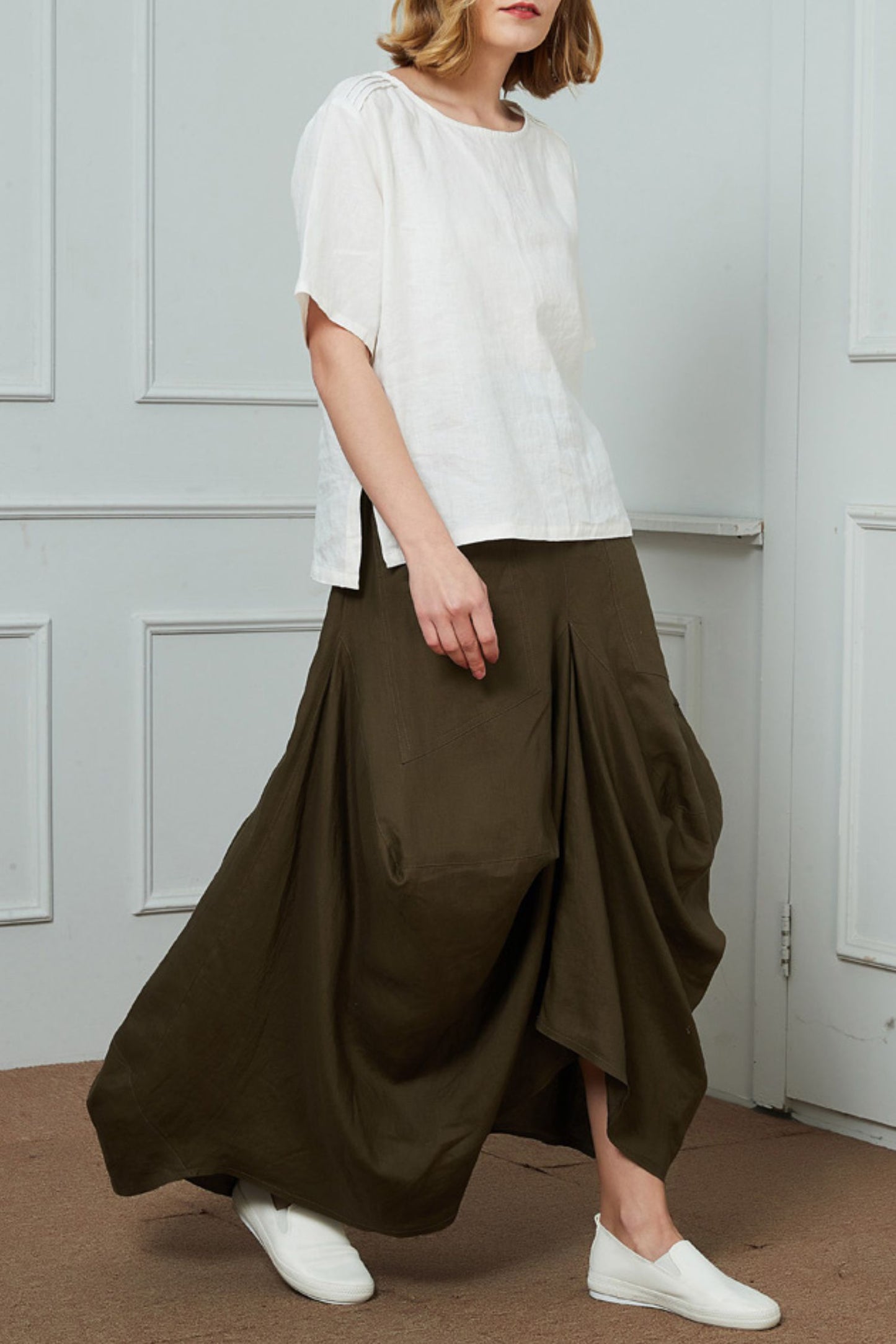 Linen Irregular Fold Loose Plus Size Skirt C1463