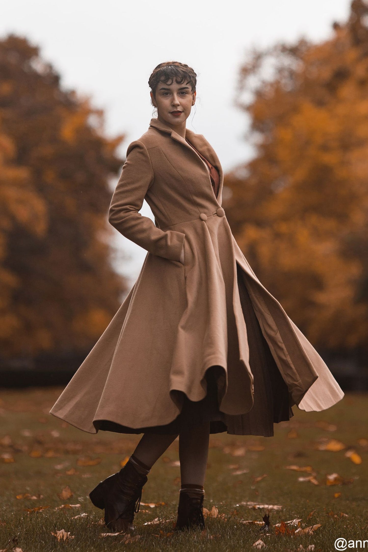Vintage inspired wool princess coat C1744