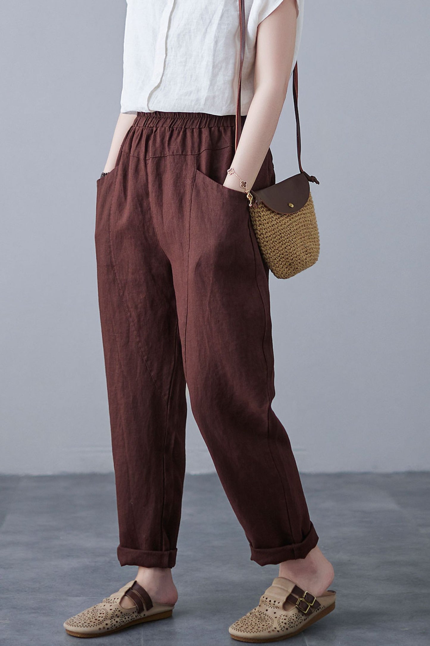 Brown Casual Cropped Linen Pants C2124