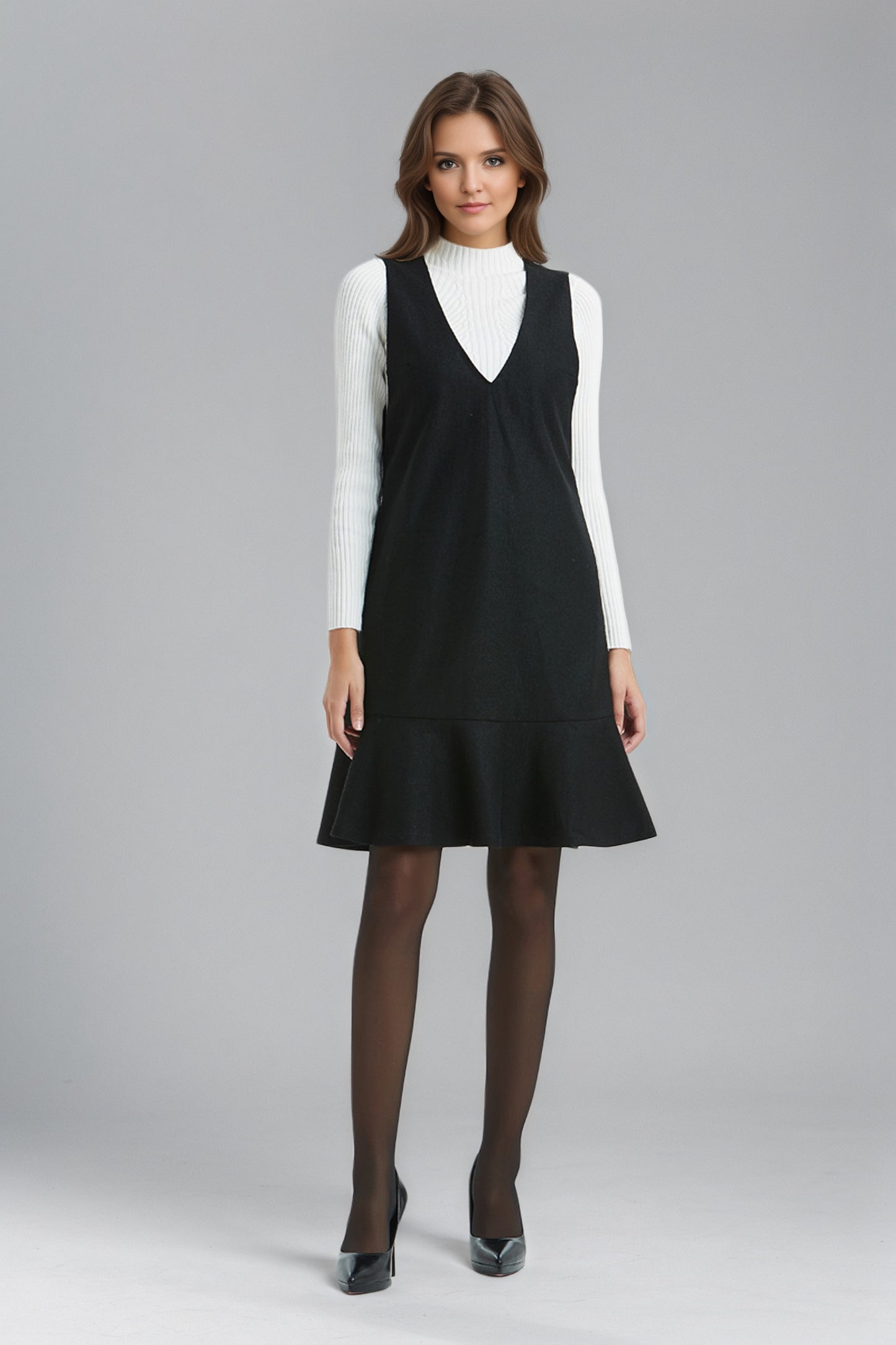 Black Sleeveless Wool Apron Dress C5140