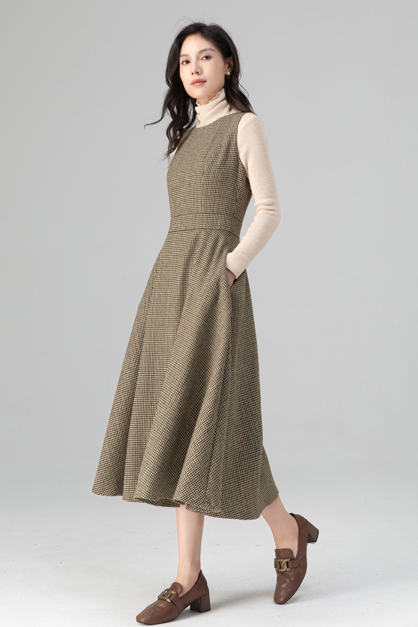 Autumn-Winter Plaid Sleeveless Midi Wool Dress C5206