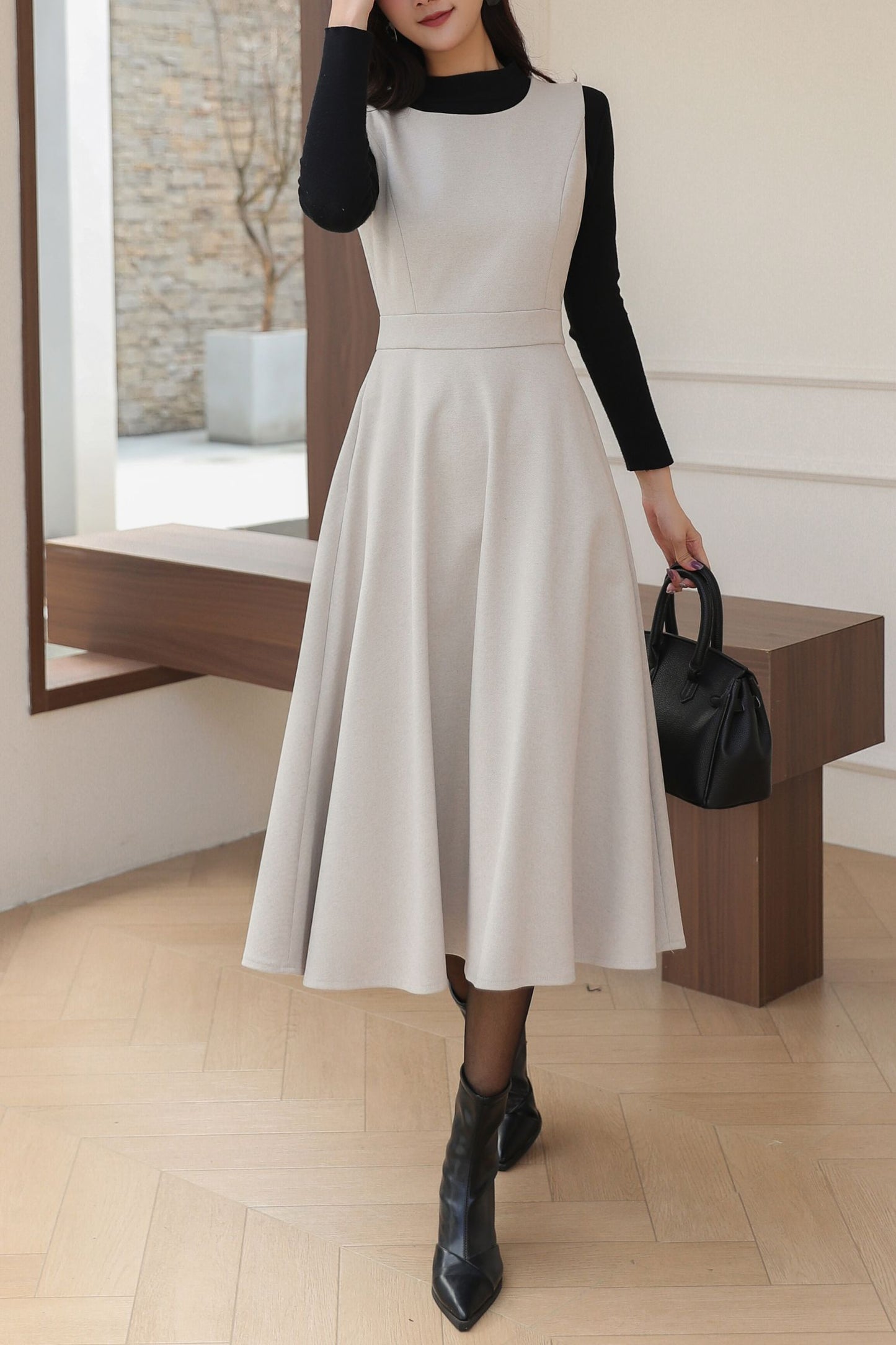 Sleeveless A-Line Midi Wool Dress C5193