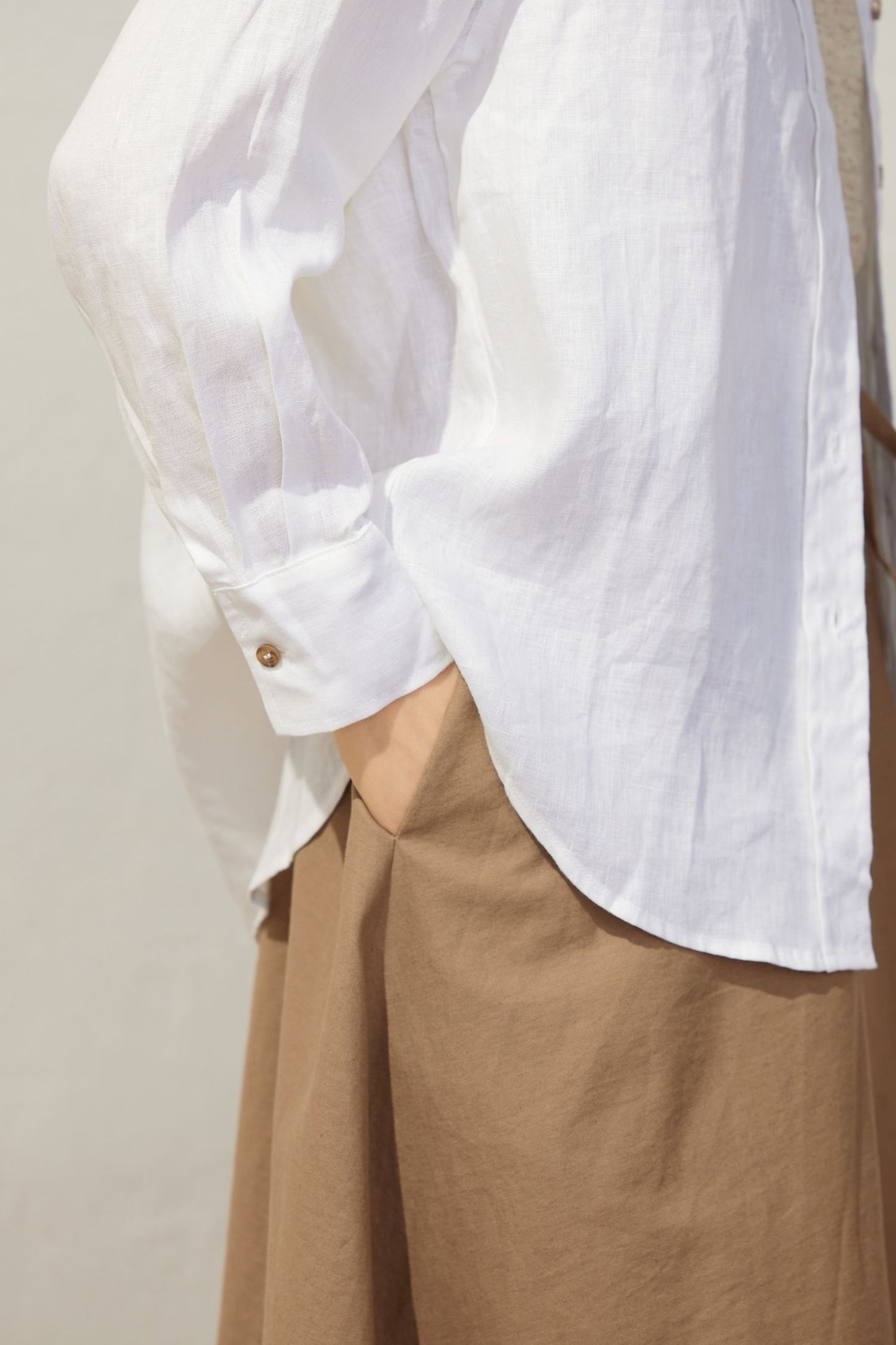Women's Casual White Linen Shirt C3930