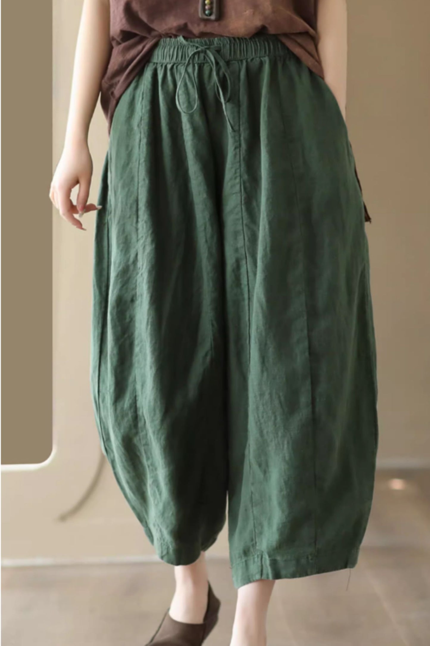 Loose fitting lantern linen pants C4425