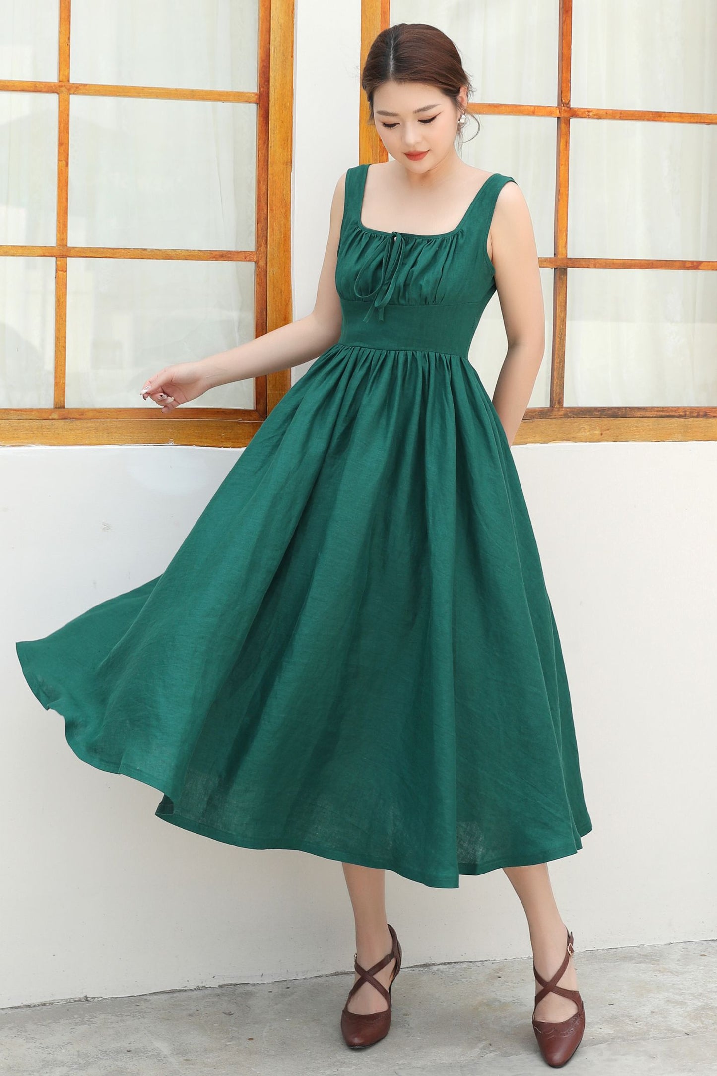 Flattering High-Waisted Green Linen Pinafore Dress c4838