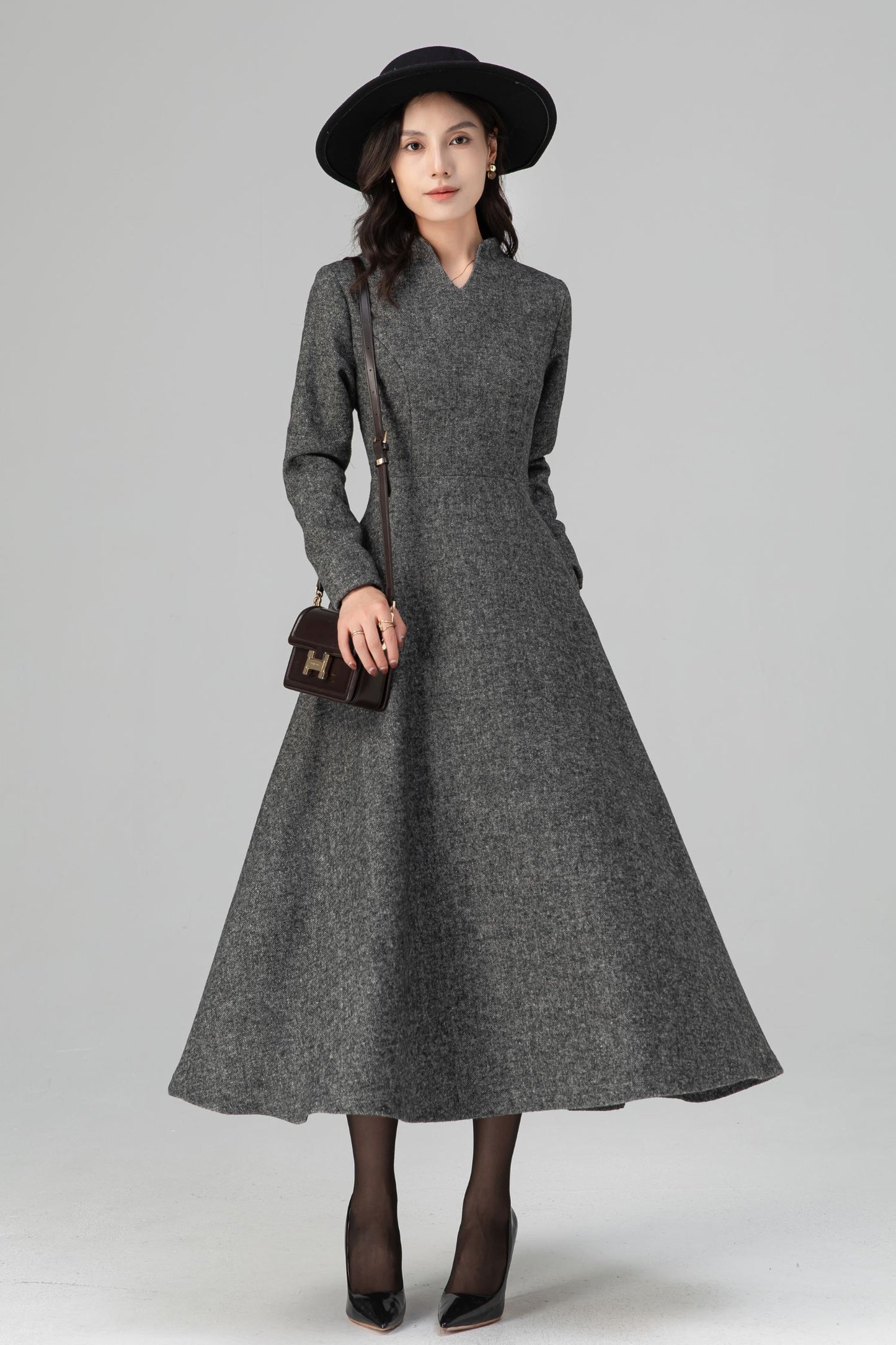 Warm Grey Long Sleeves Wool Maxi Dress C5204