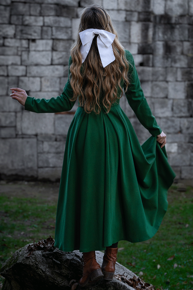 Green Swing Pleated Wool Dress With Pockets C3768