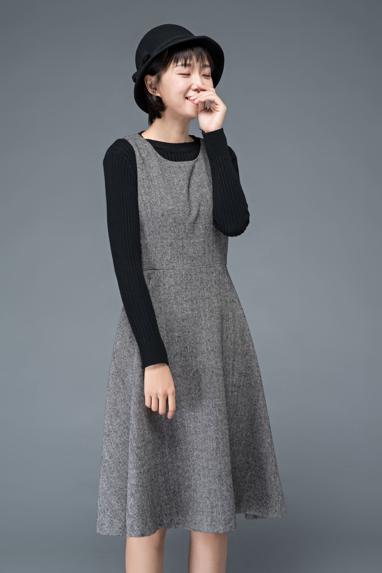 Sleeveless fit and flare winter wool dress C1191