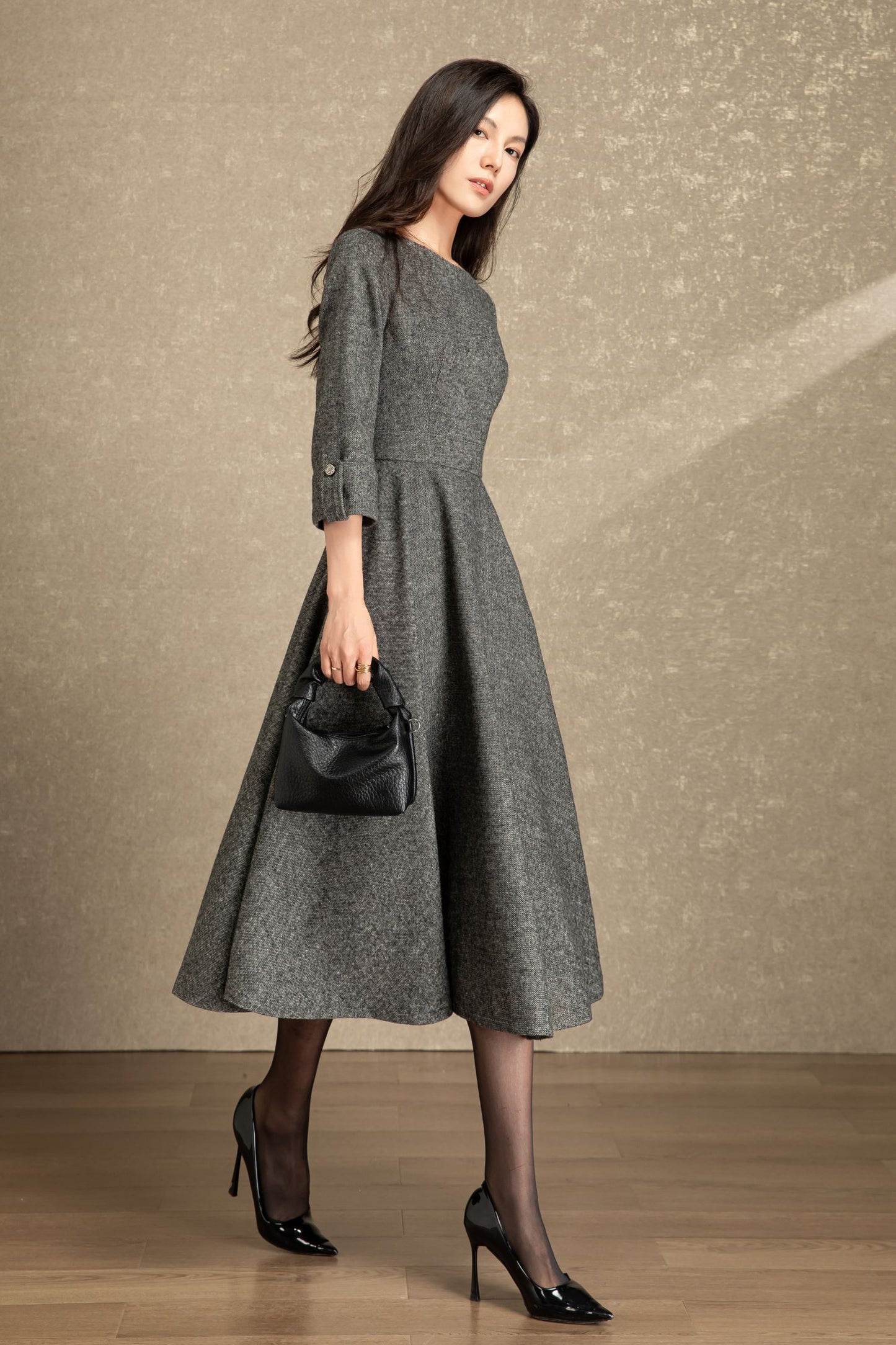 Gray midi fit and flare wool dress C4495