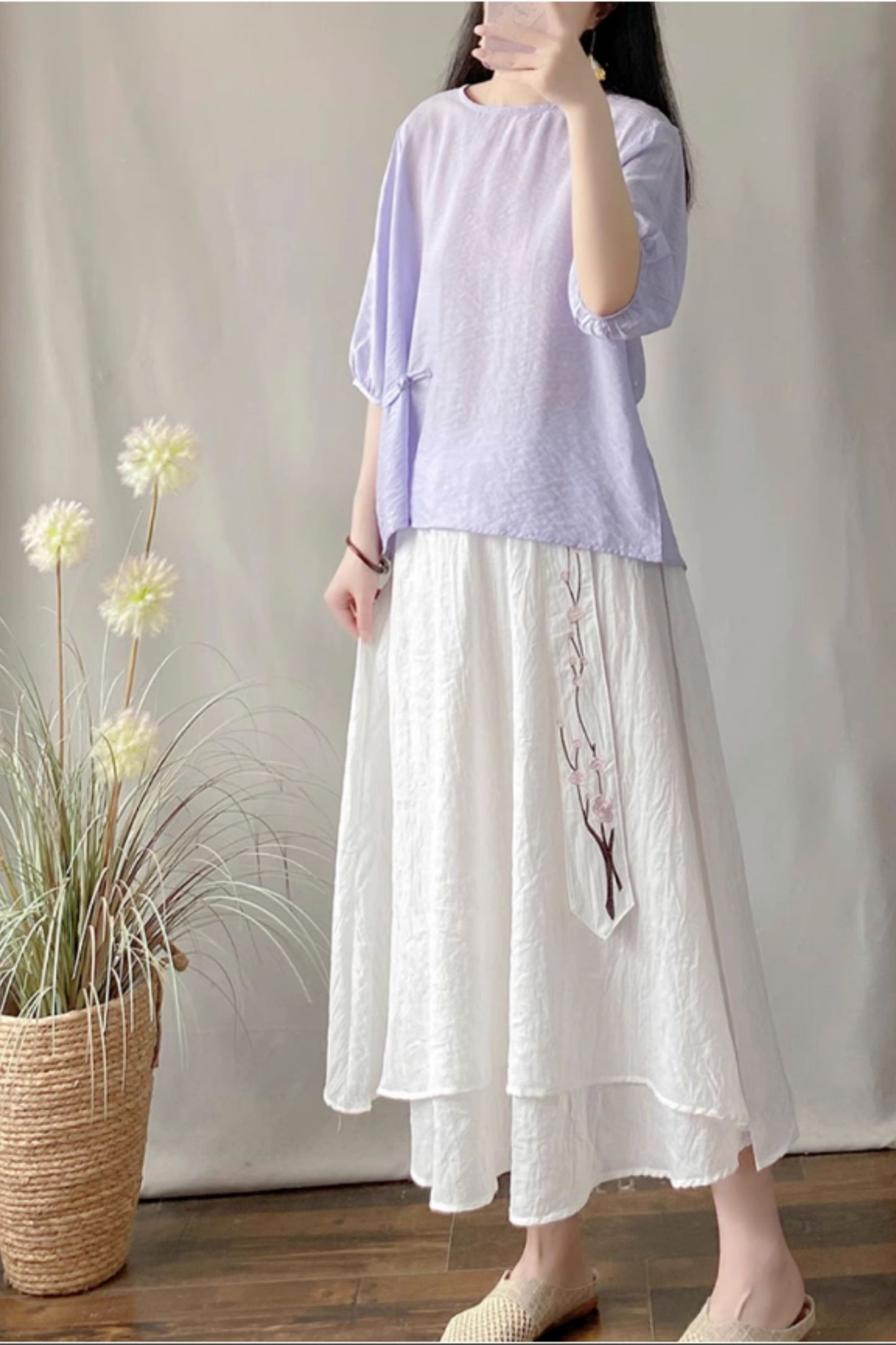 Loose fitting casual summer linen blouse C5052