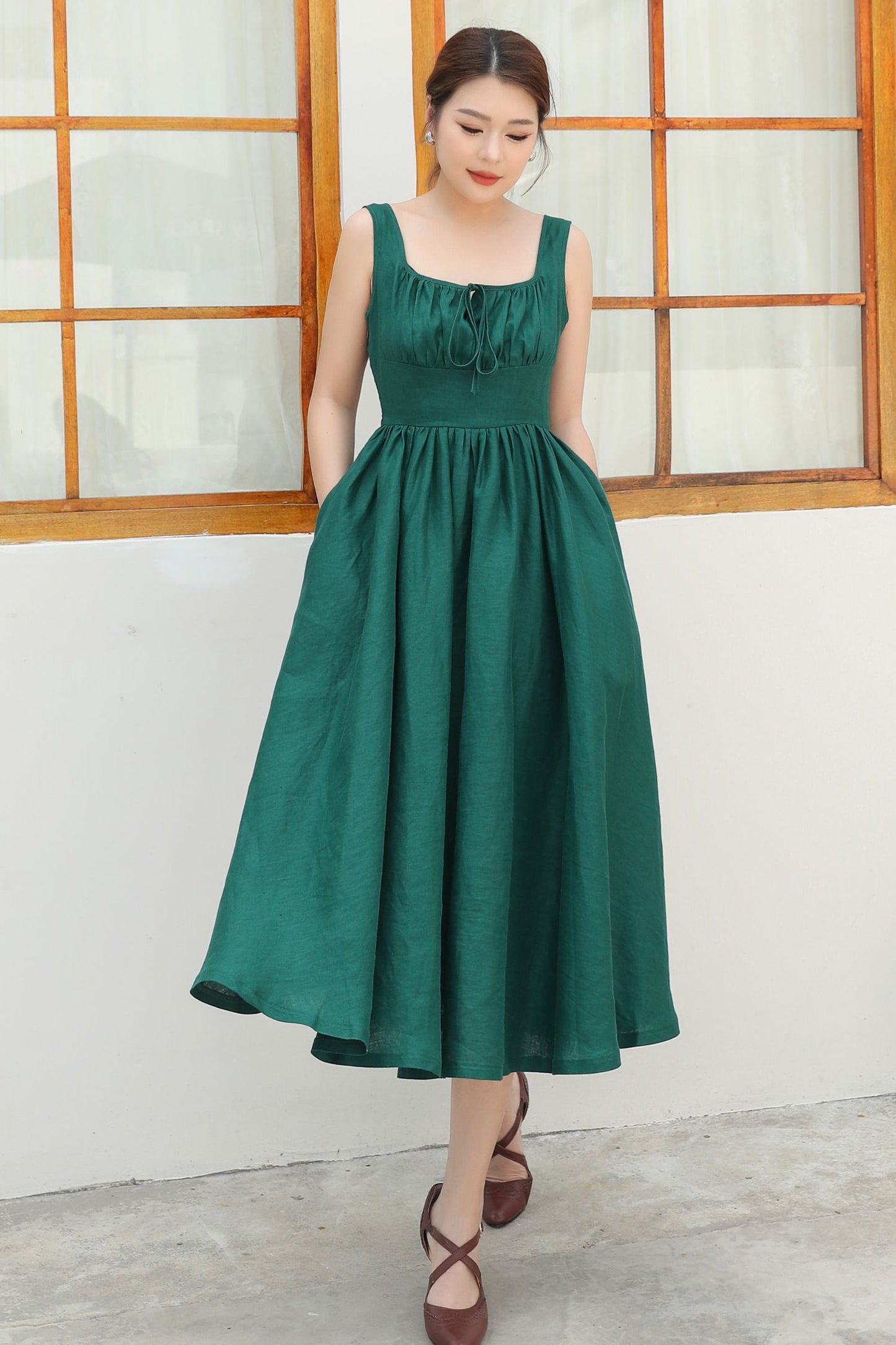 Flattering High-Waisted Green Linen Pinafore Dress c4838
