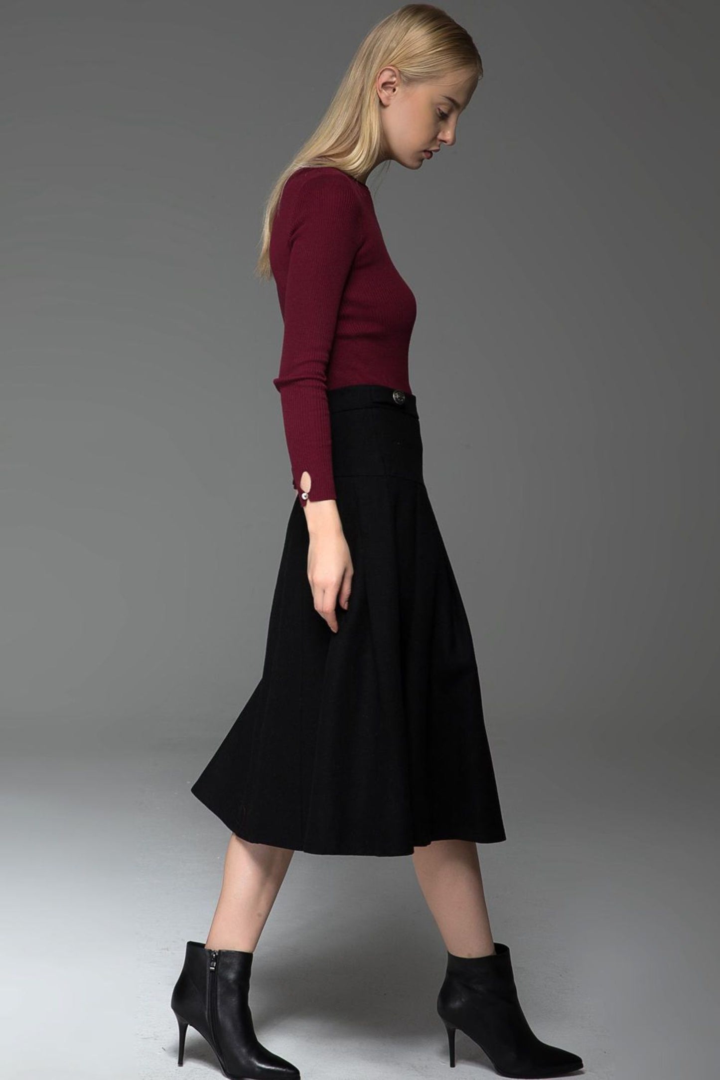 Classic black winter midi wool skirt C771