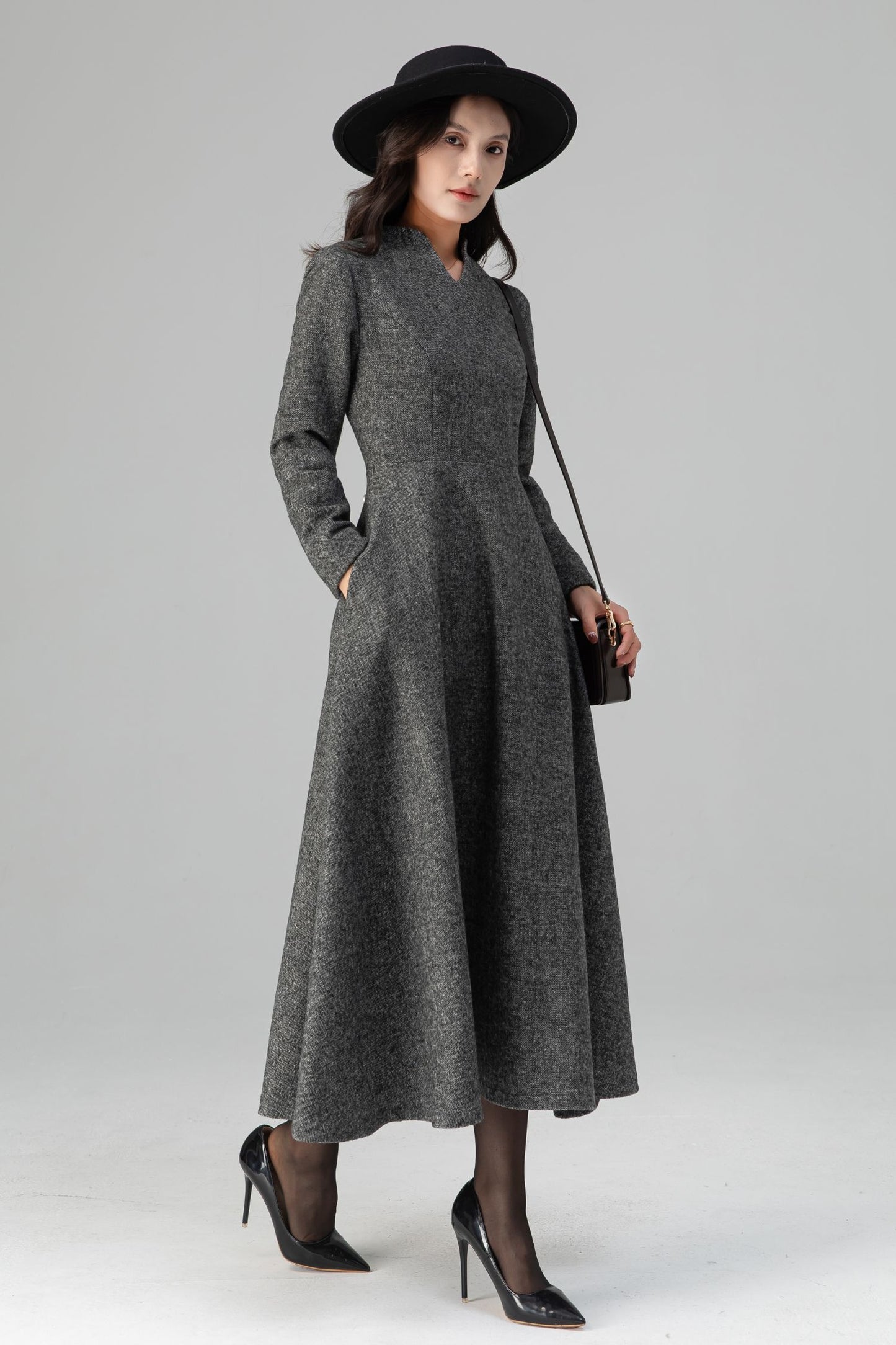 Warm Grey Long Sleeves Wool Maxi Dress C5204