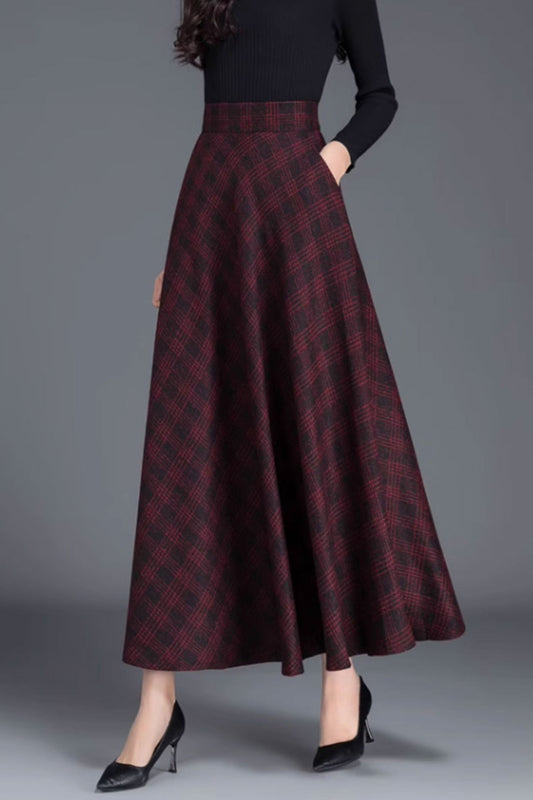 long plaid wool skirt with pockets C3765