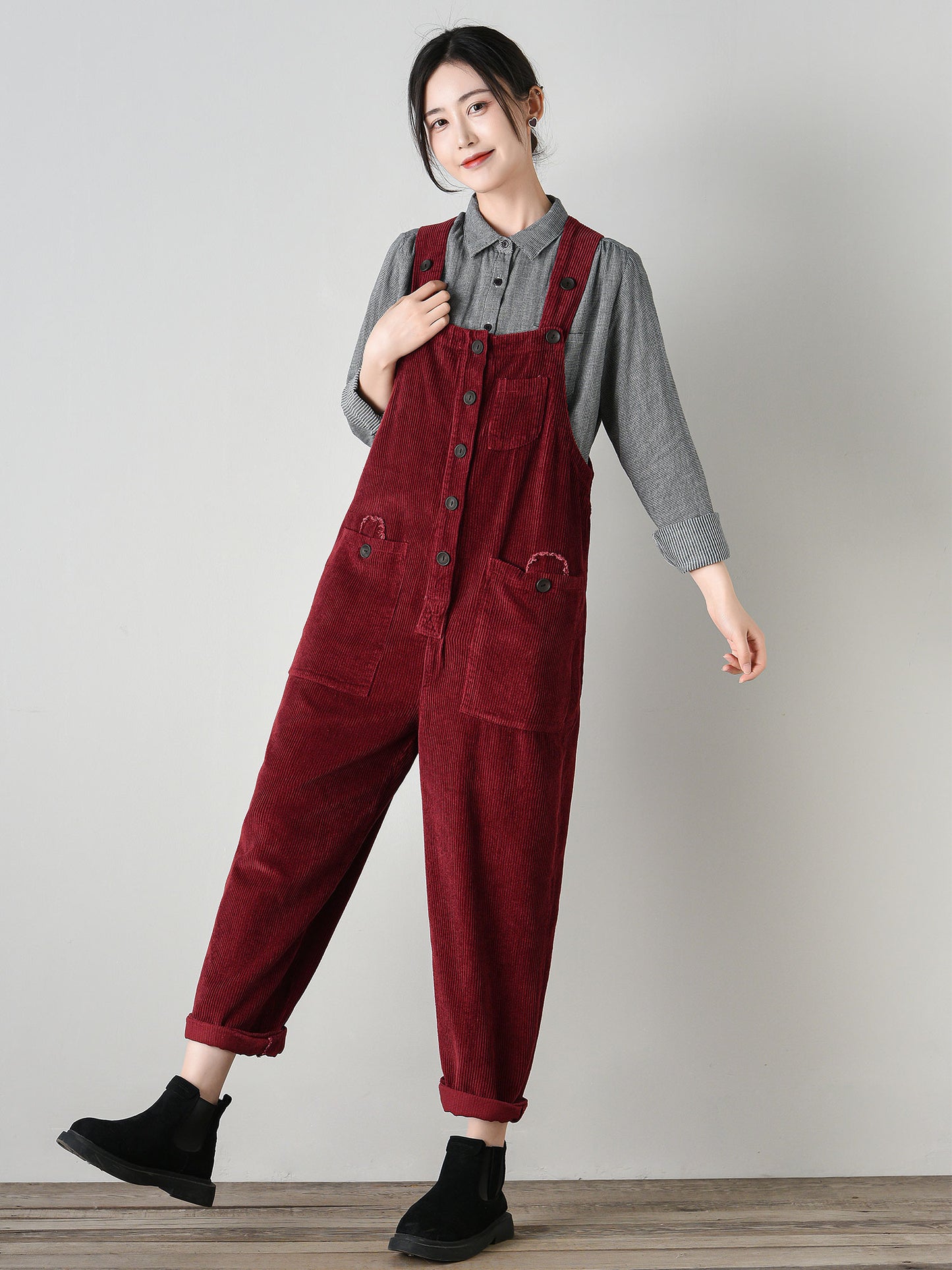 Vintage-Style Corduroy Jumpsuit for Women C4694