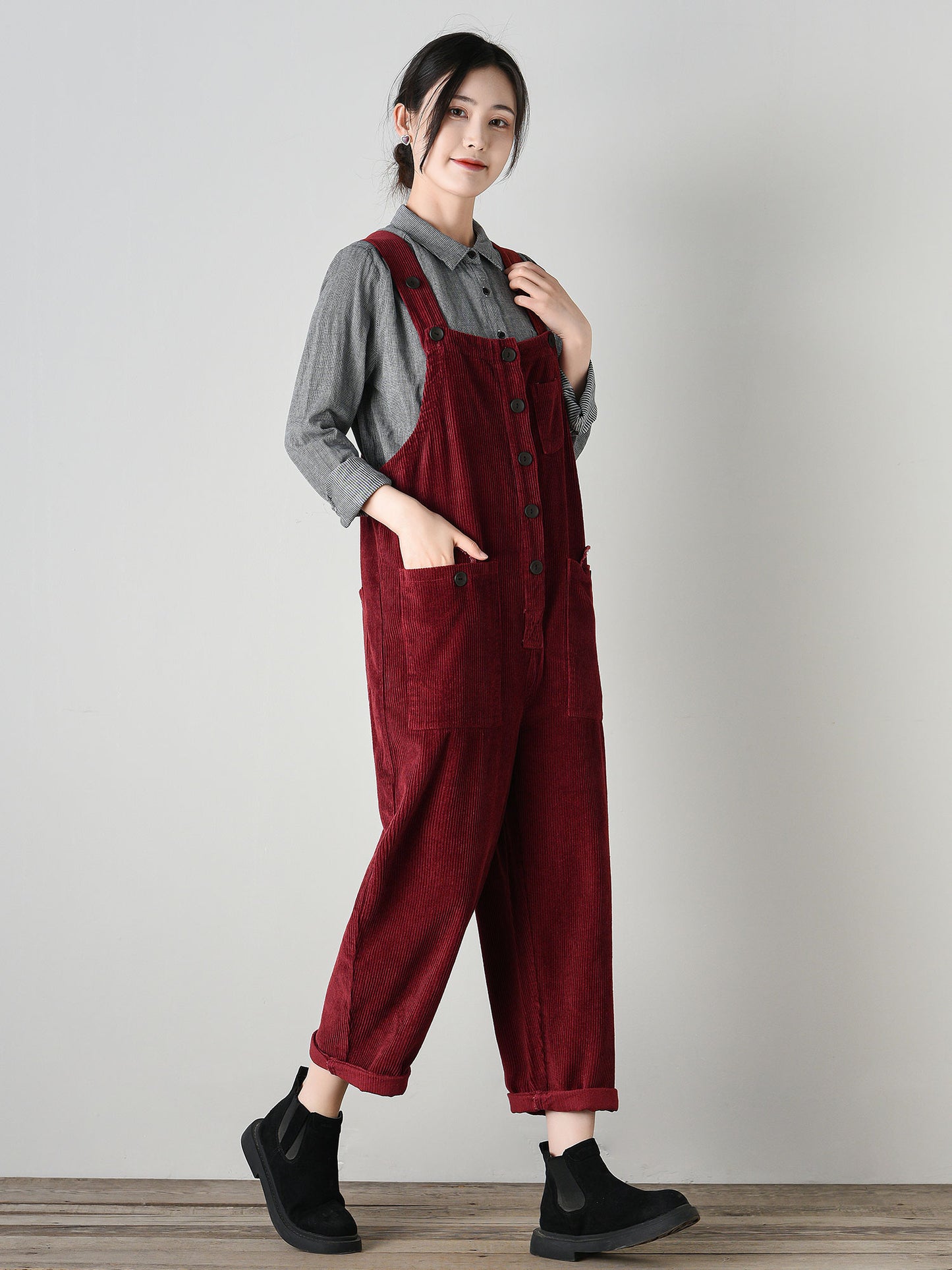 Vintage-Style Corduroy Jumpsuit for Women C4694