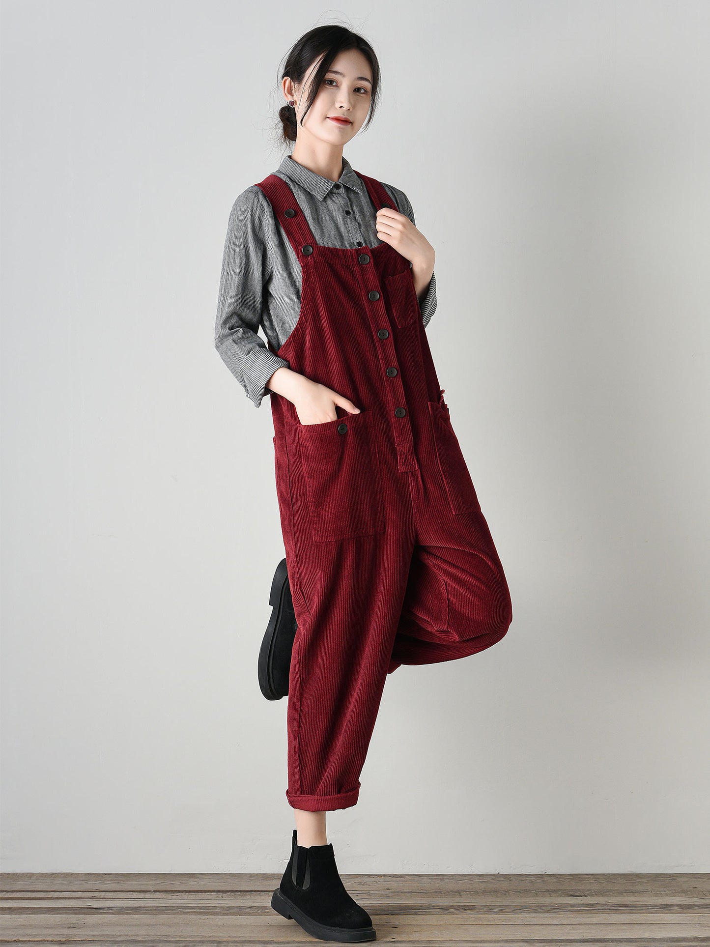 Vintage-Style Corduroy Jumpsuit for Women C4694