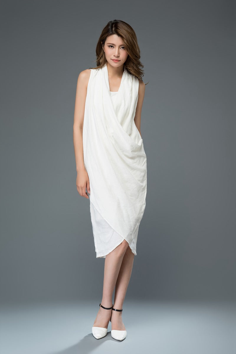 Loose fitting asymmetrical white linen dress c910