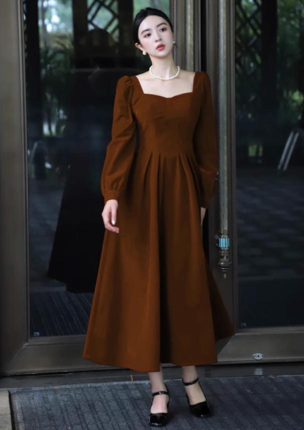 Long sleeves elegant velevt dress C4543