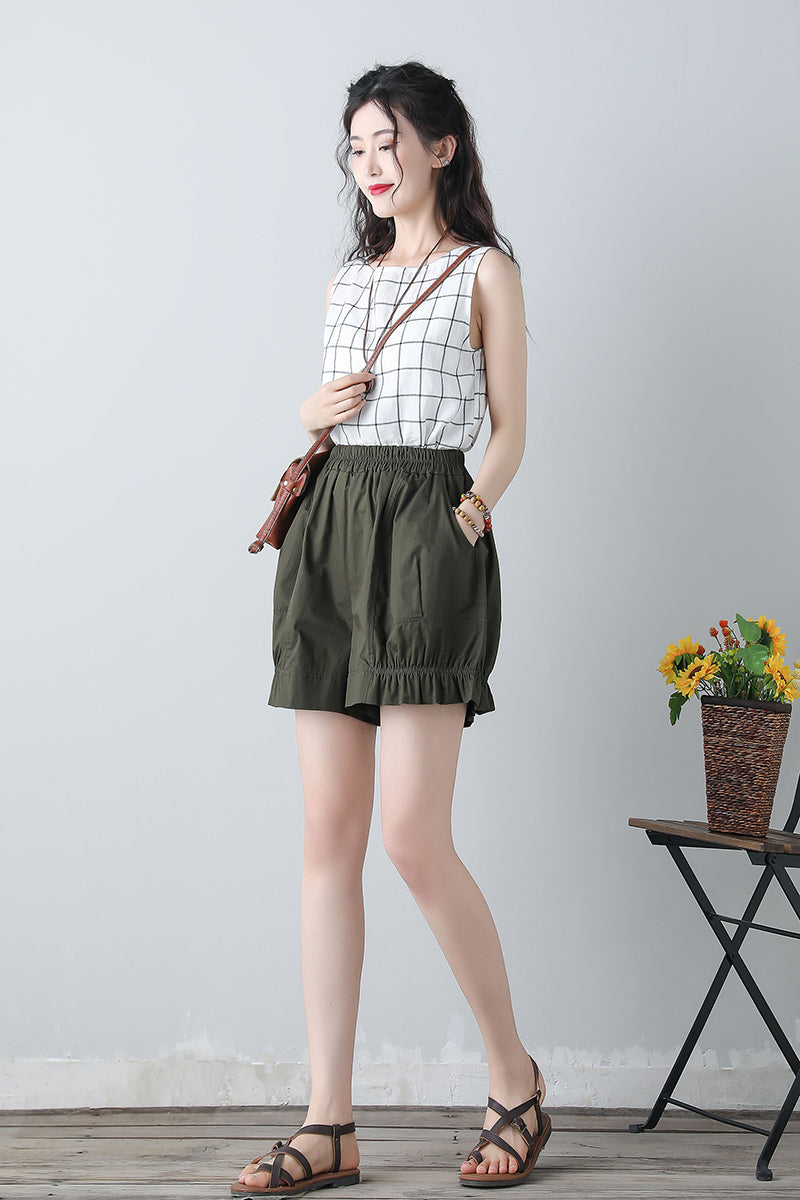 Summer shorts with elastic waist band C3450